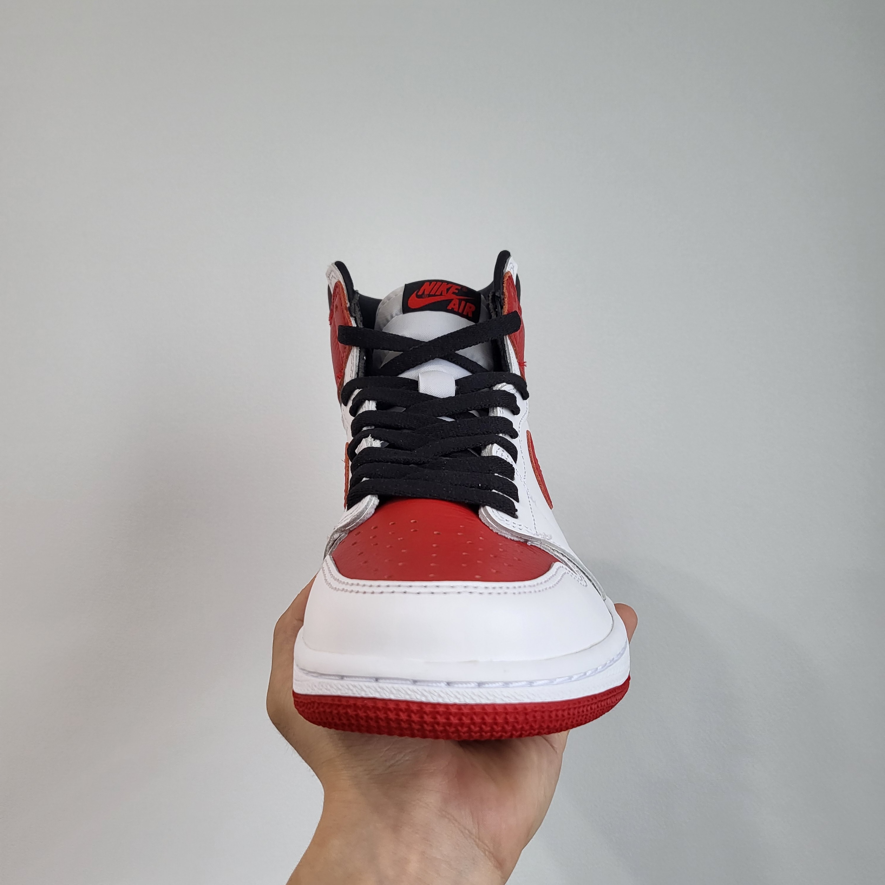 Jordan 1 Retro High OG Heritage, (GS) Jordan 1 Retro High OG Heritage 착용 스타일 - 2