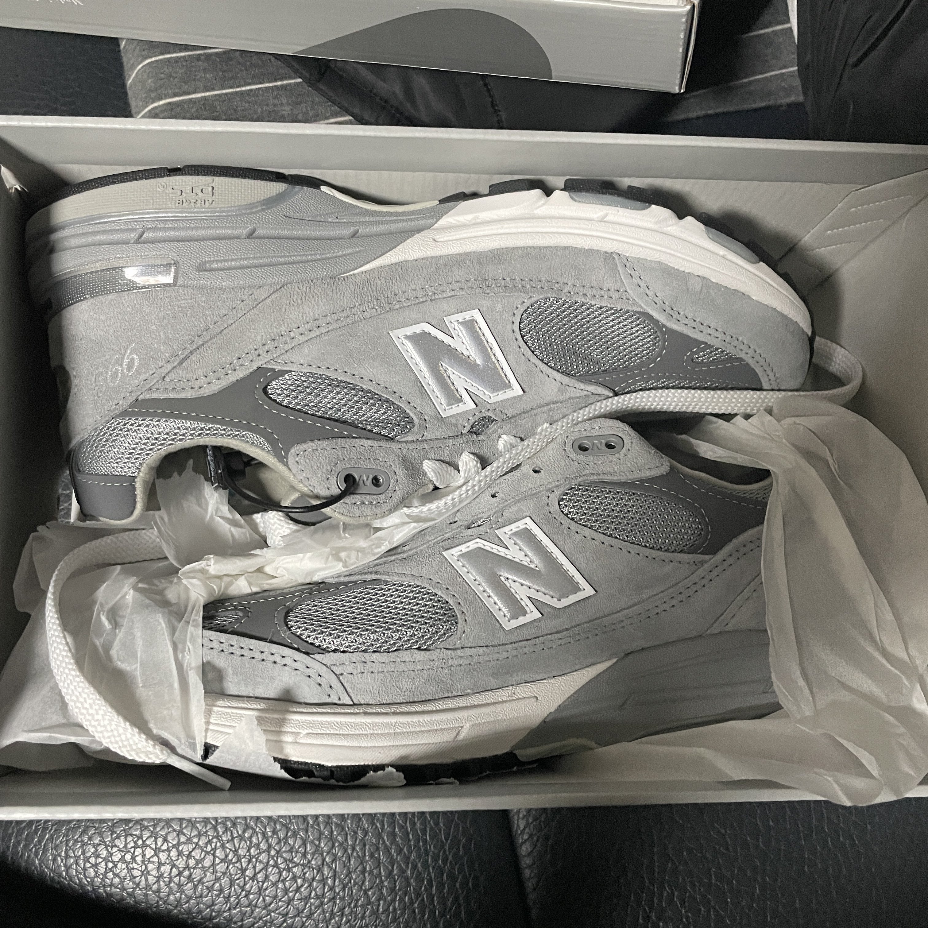 New Balance 993 Made in USA Grey - D Standard 착용 스타일