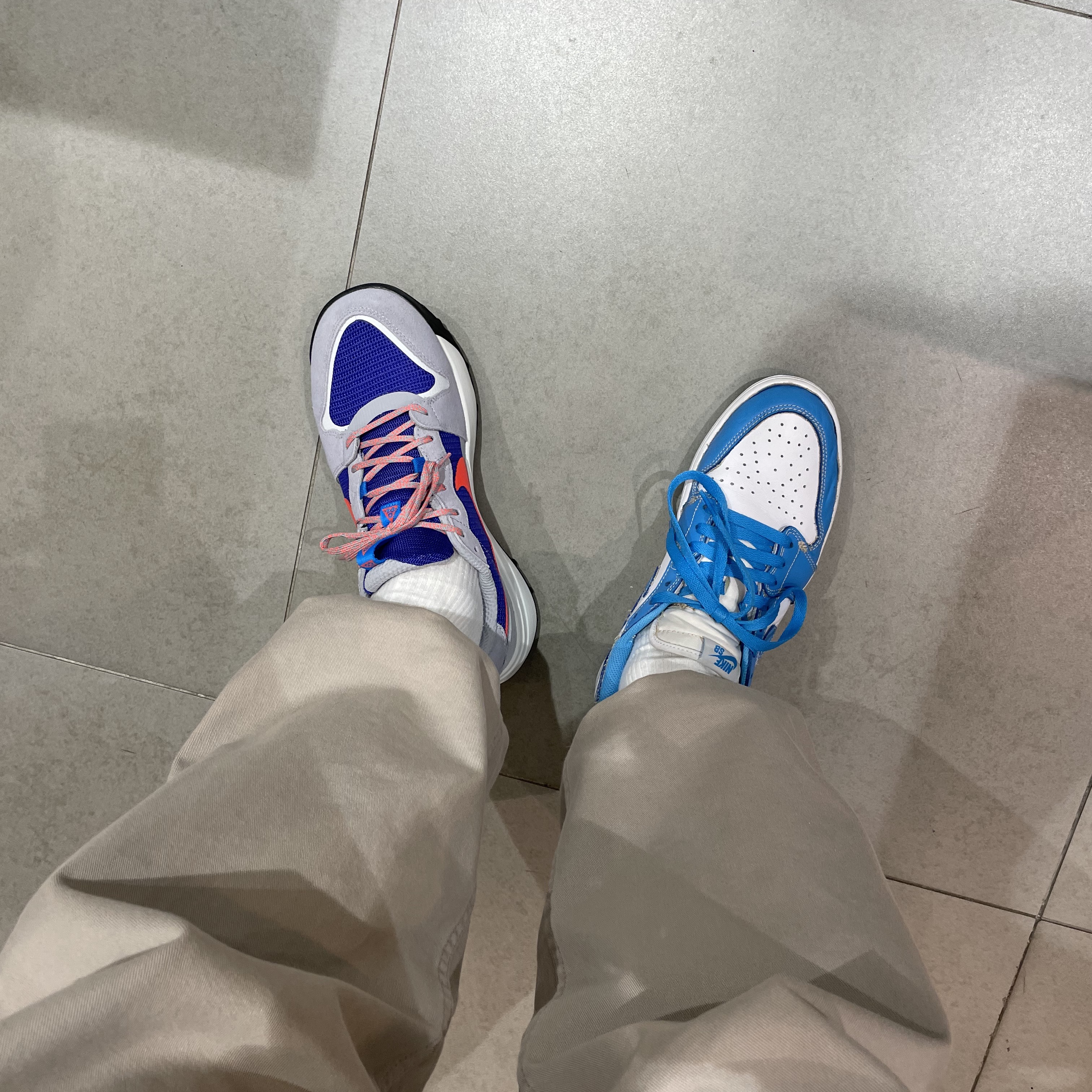 Nike ACG Lowcate Wolf Grey and Bright Crimson, Jordan 1 x Lance Mountain Low SB QS Desert Ore 착용 스타일 - 2
