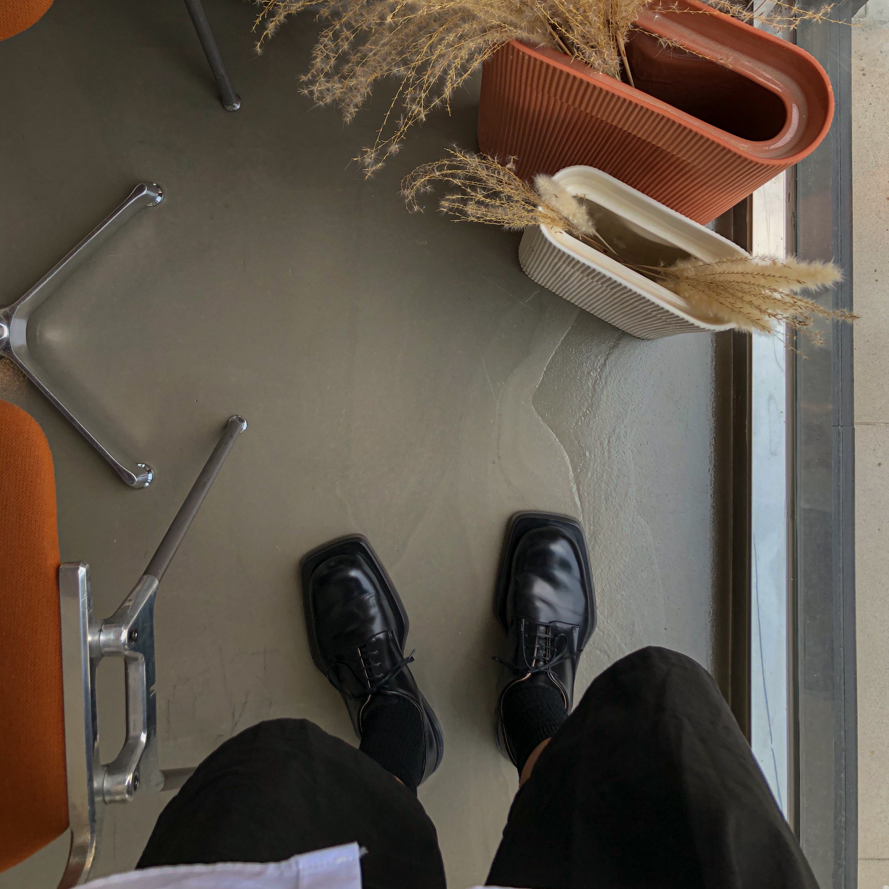 Bottega Veneta Quilting Leather Square Toe Derby Shoes Black 착용 스타일 - 4