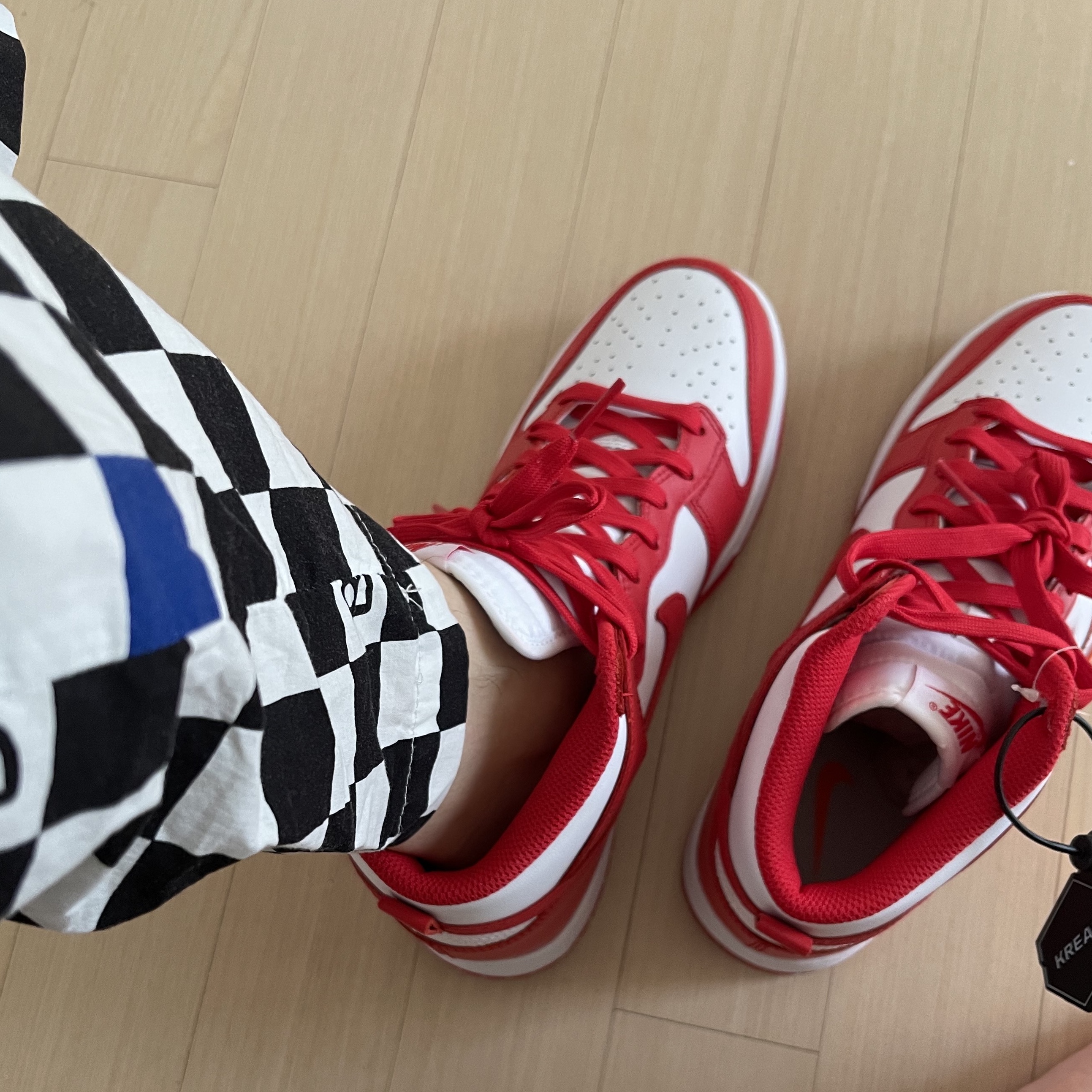 Nike Dunk High Retro Championship White and Red 착용 스타일