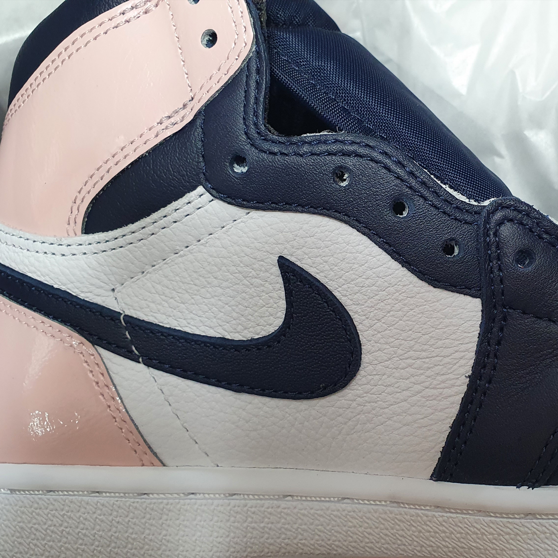 (W) Jordan 1 Retro High OG Atmosphere 착용 스타일 - 2
