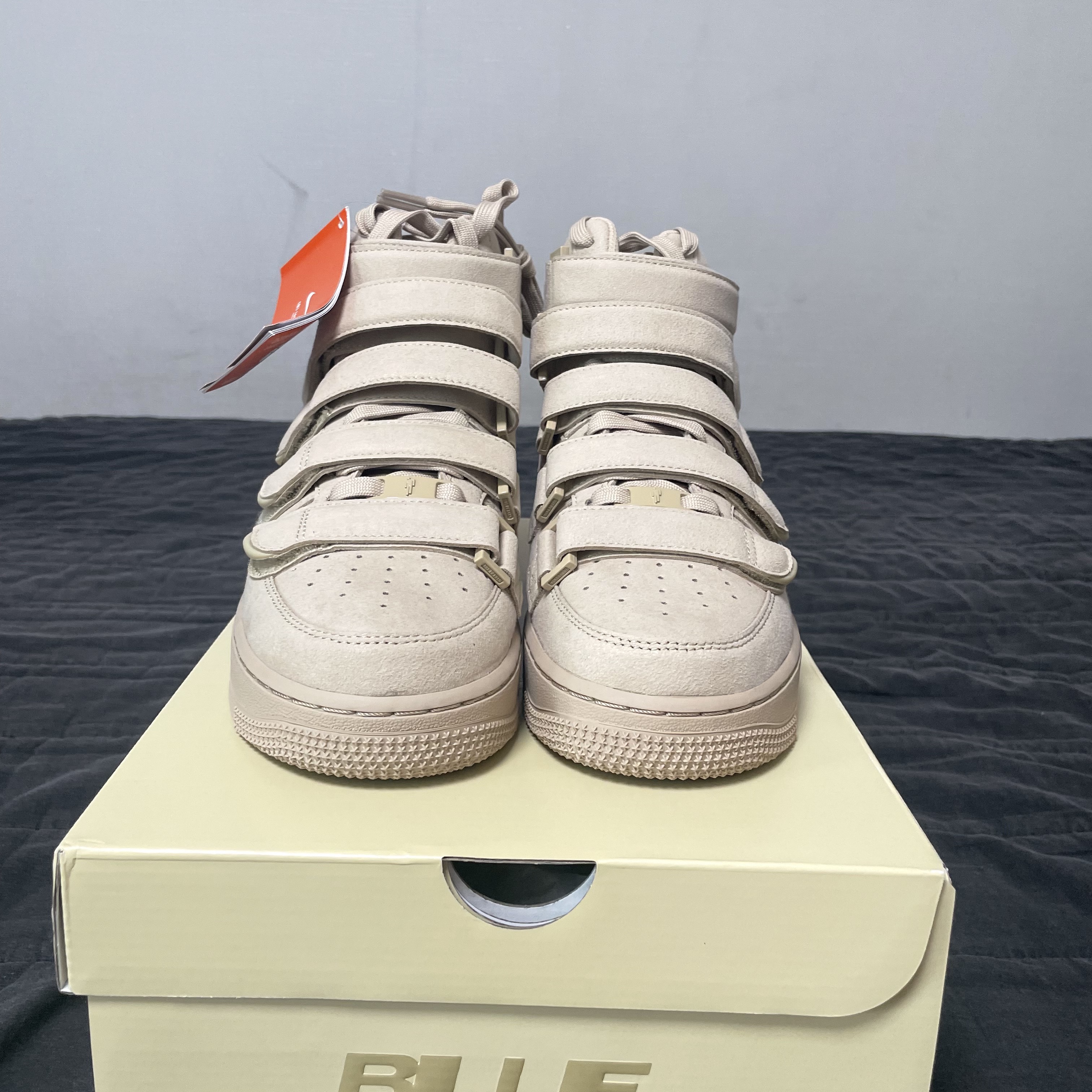 Nike x Billie Eilish Air Force 1 High '07 SP Mushroom 착용 스타일 - 3