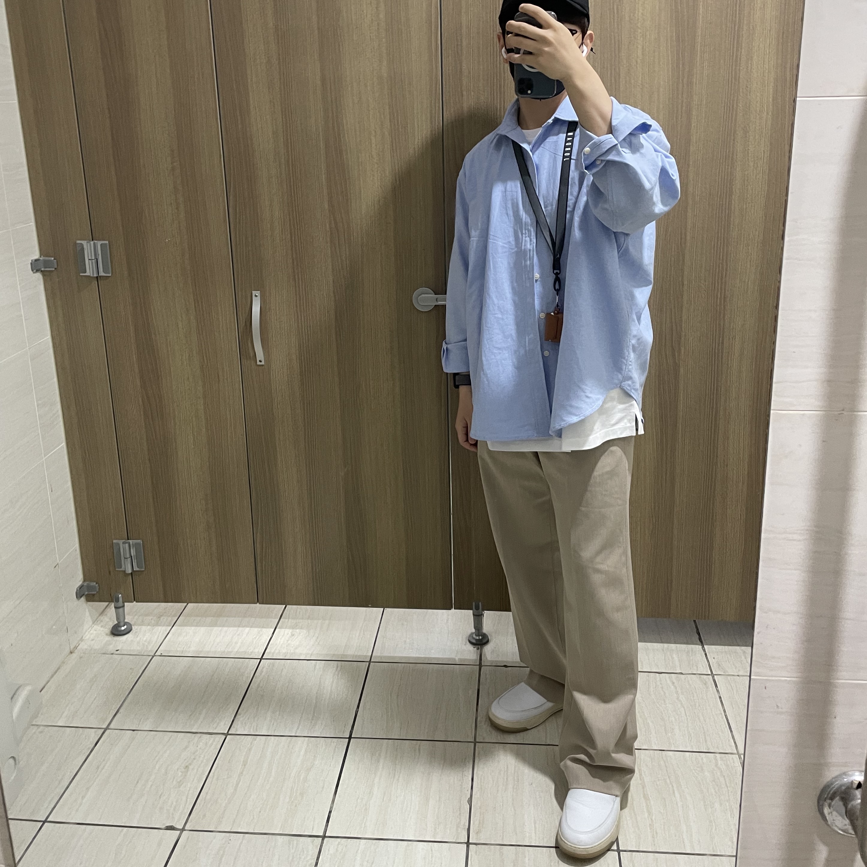 Acne Studios Slip-On Leather Sneakers White 착용 스타일
