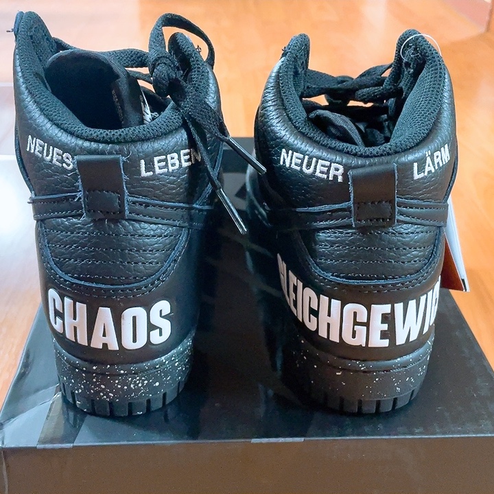 Nike x Undercover Dunk High 1985 Black 착용 스타일 - 3