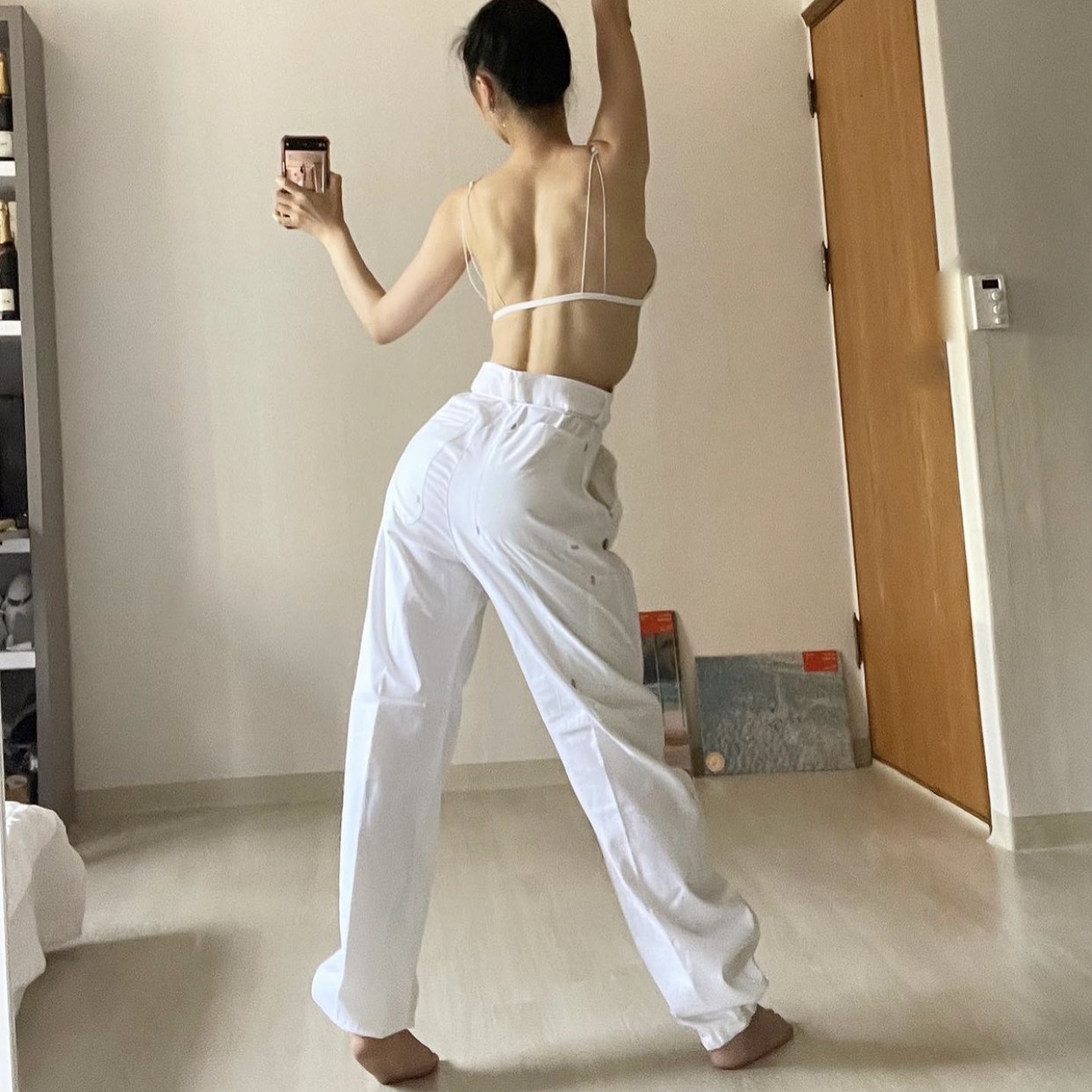 Nike x Off-White NRG Pants White 착용 스타일 - 3