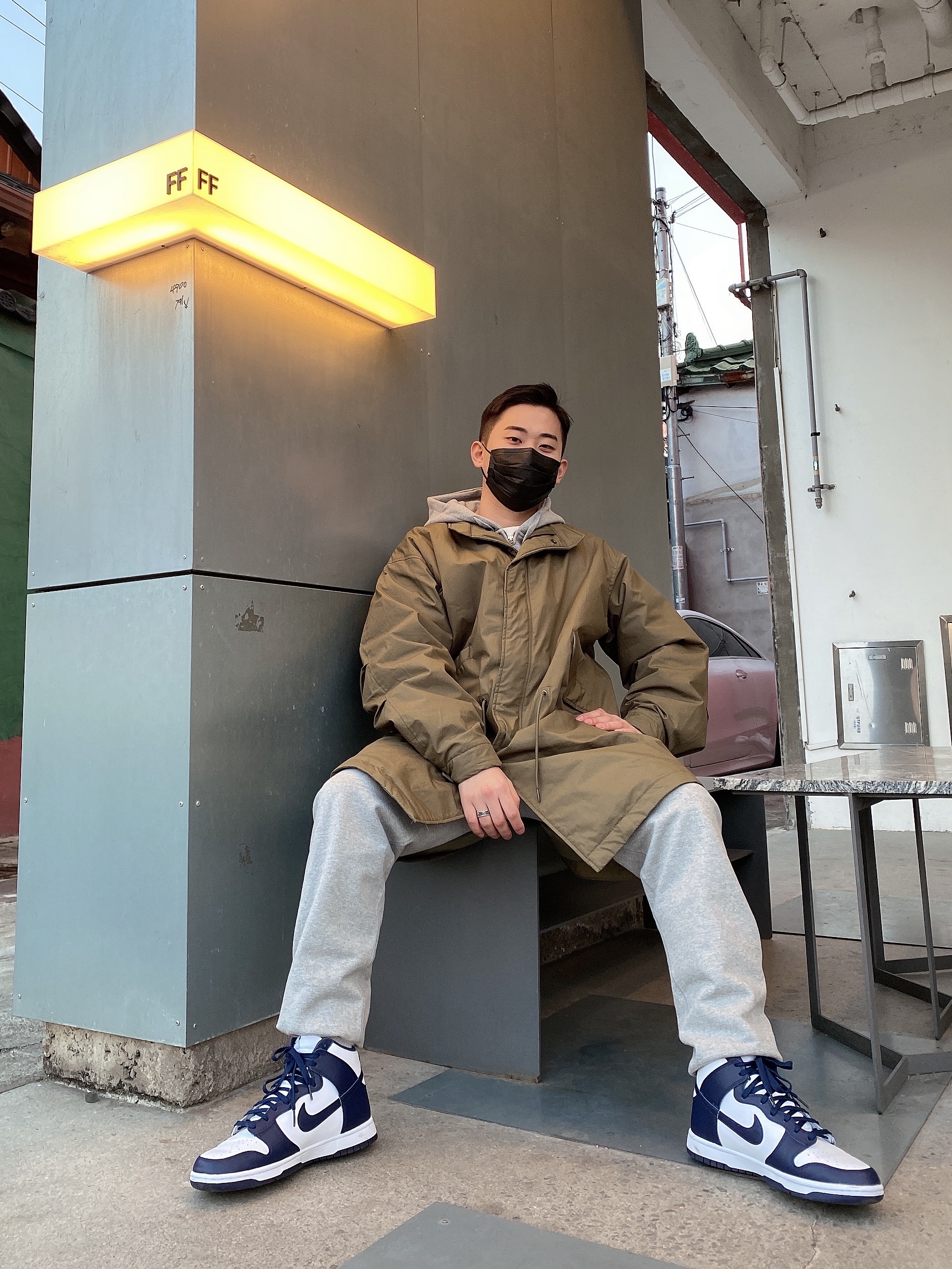 Nike Dunk High Retro Championship Navy 착용 스타일