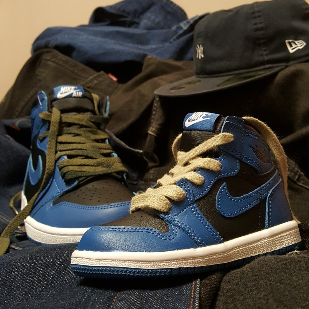(TD) Jordan 1 Retro High OG Dark Marina Blue, Jordan 1 Retro High OG Dark Marina Blue 착용 스타일 - 2