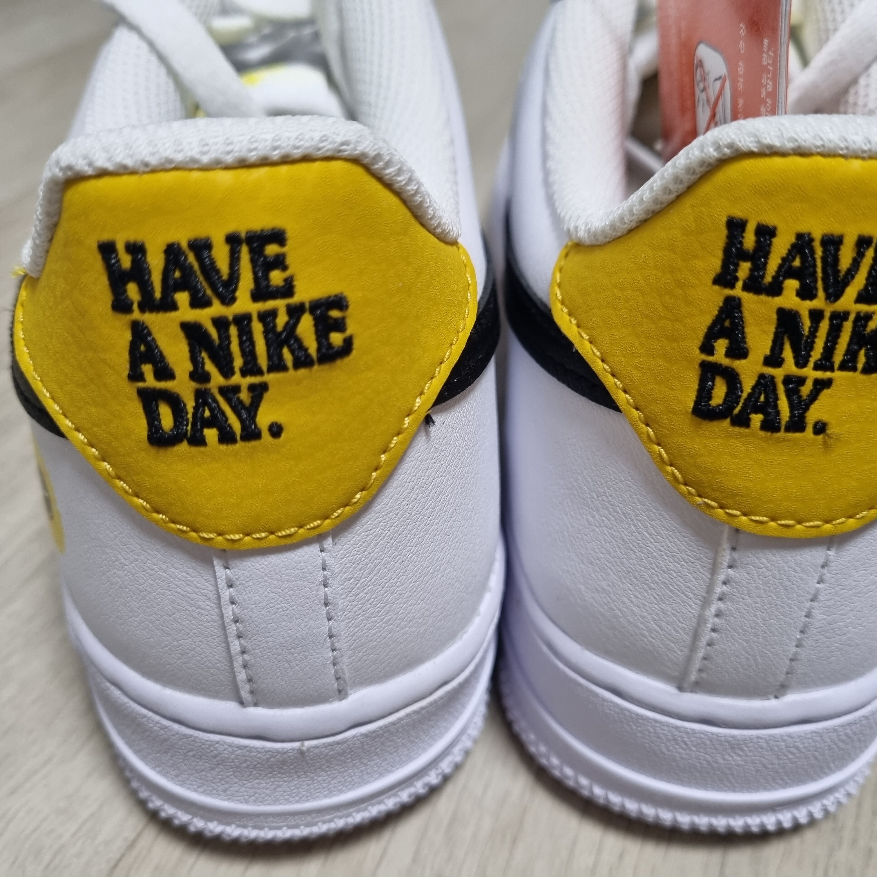 (GS) Nike Air Force 1 LV8 Have a Nike Day 착용 스타일