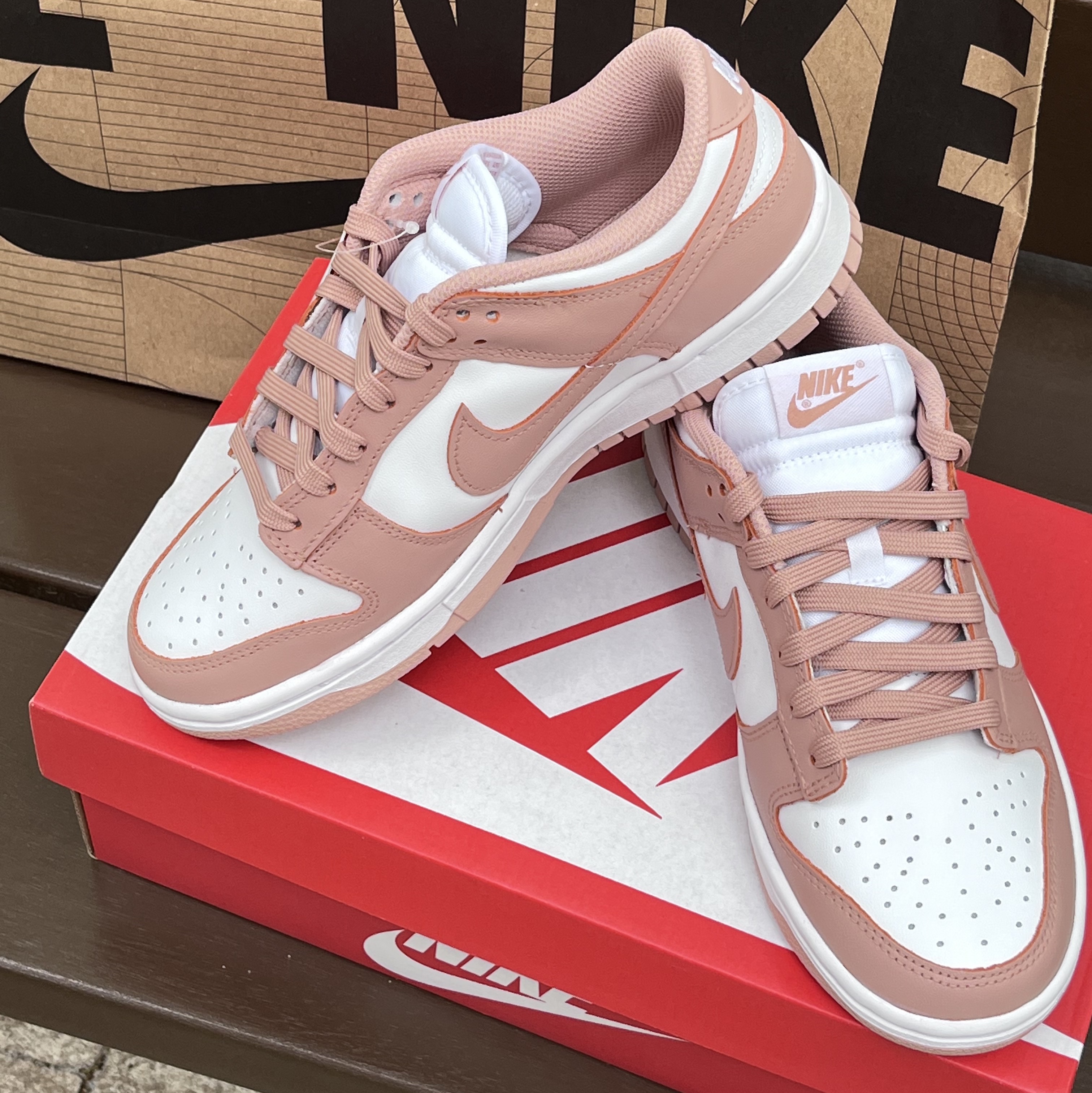 (W) Nike Dunk Low Rose Whisper 착용 스타일