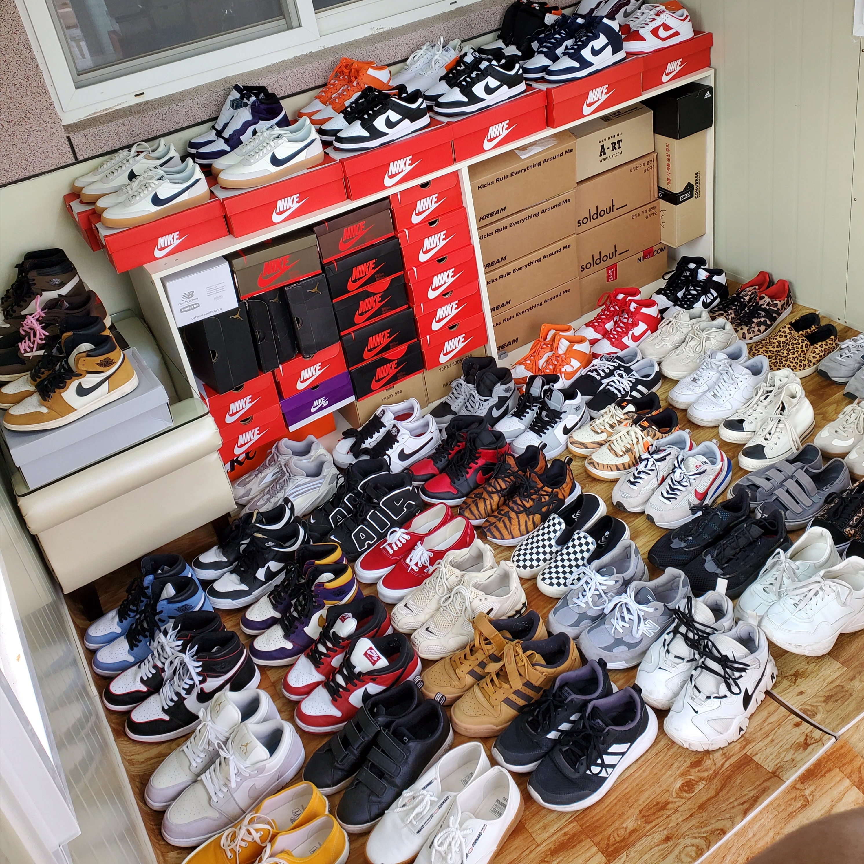 Jordan 1 x Travis Scott Retro High OG SP Mocha, Jordan 1 x Travis Scott Retro Low OG SP Mocha 착용 스타일