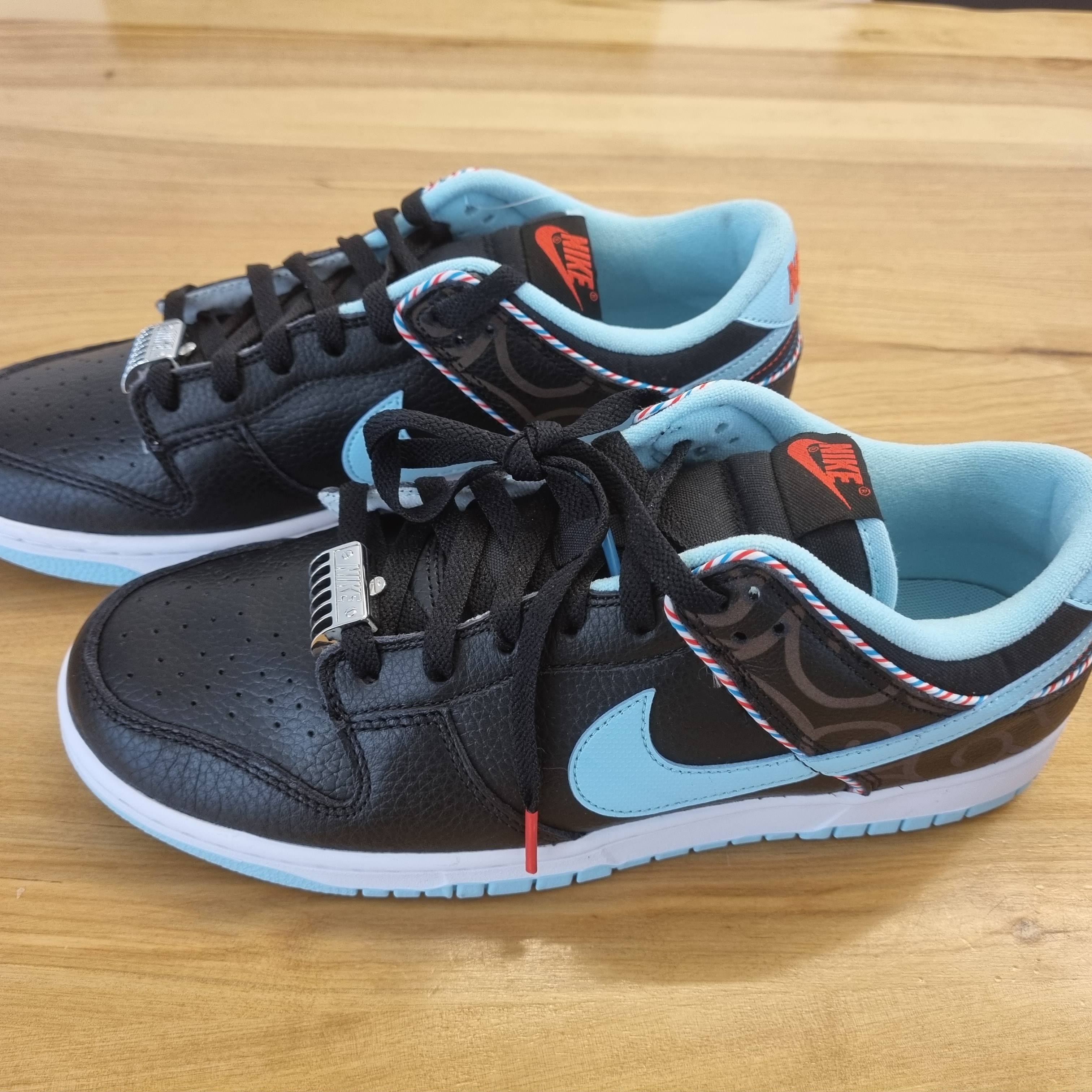 Nike Dunk Low Retro SE Barber Shop Black 착용 스타일 - 2
