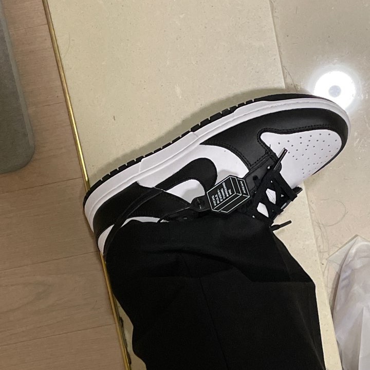 (W) Nike Dunk Low Black 착용 스타일