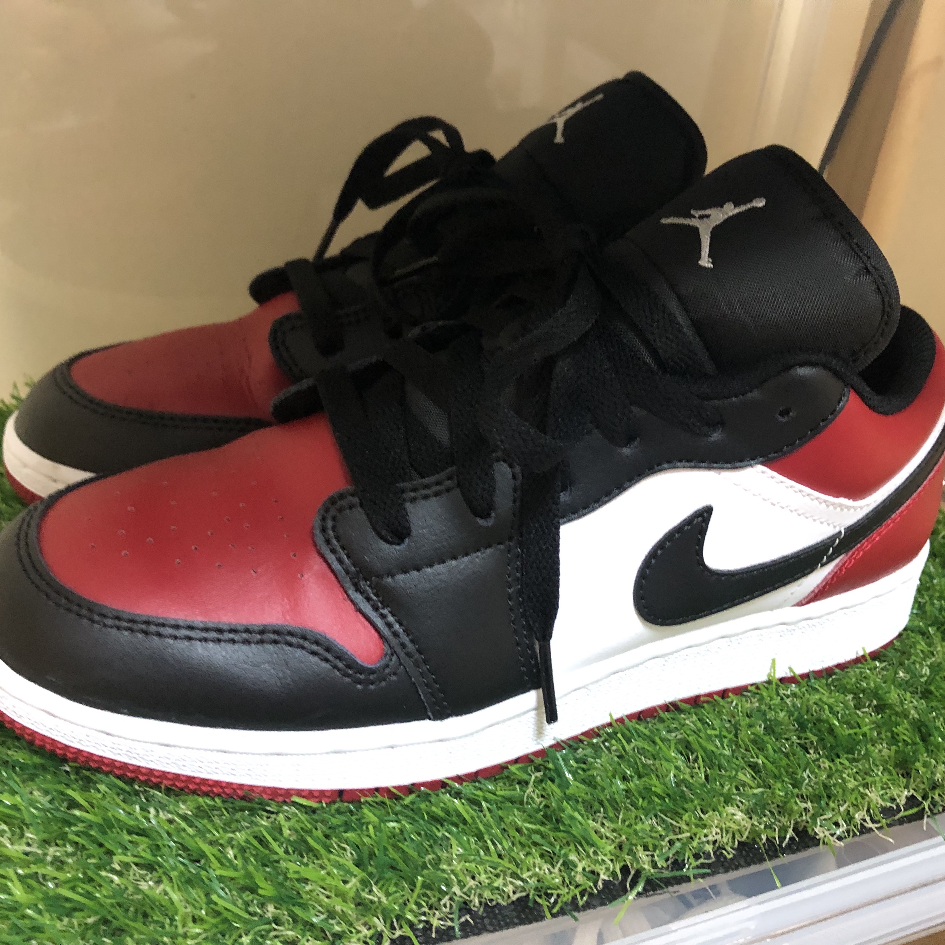 (GS) Jordan 1 Low Bred Toe 착용 스타일 - 1