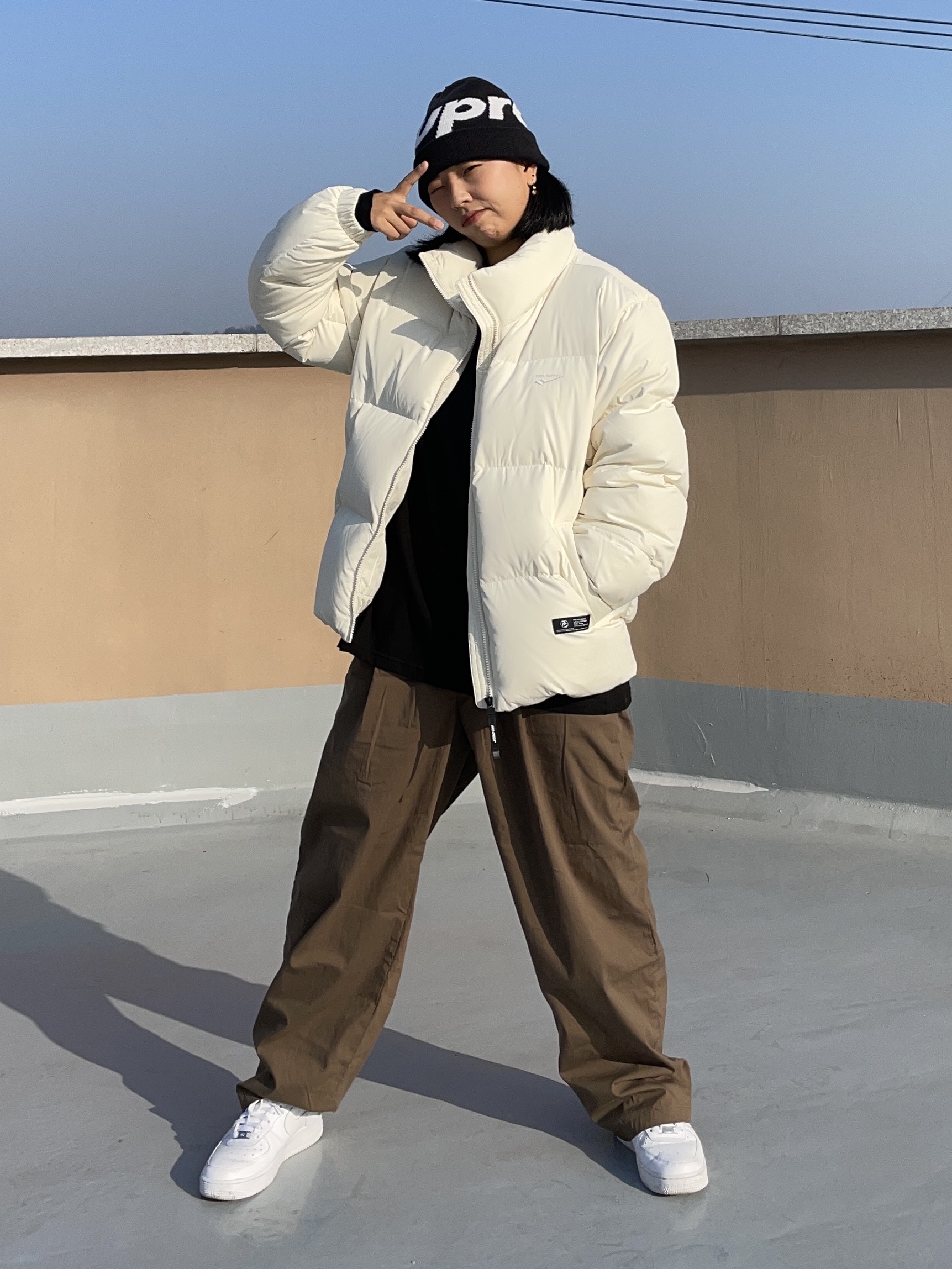 (W) Nike Air Force 1 '07 Low White, Nike Air Force 1 '07 Low White 착용 스타일 - 1