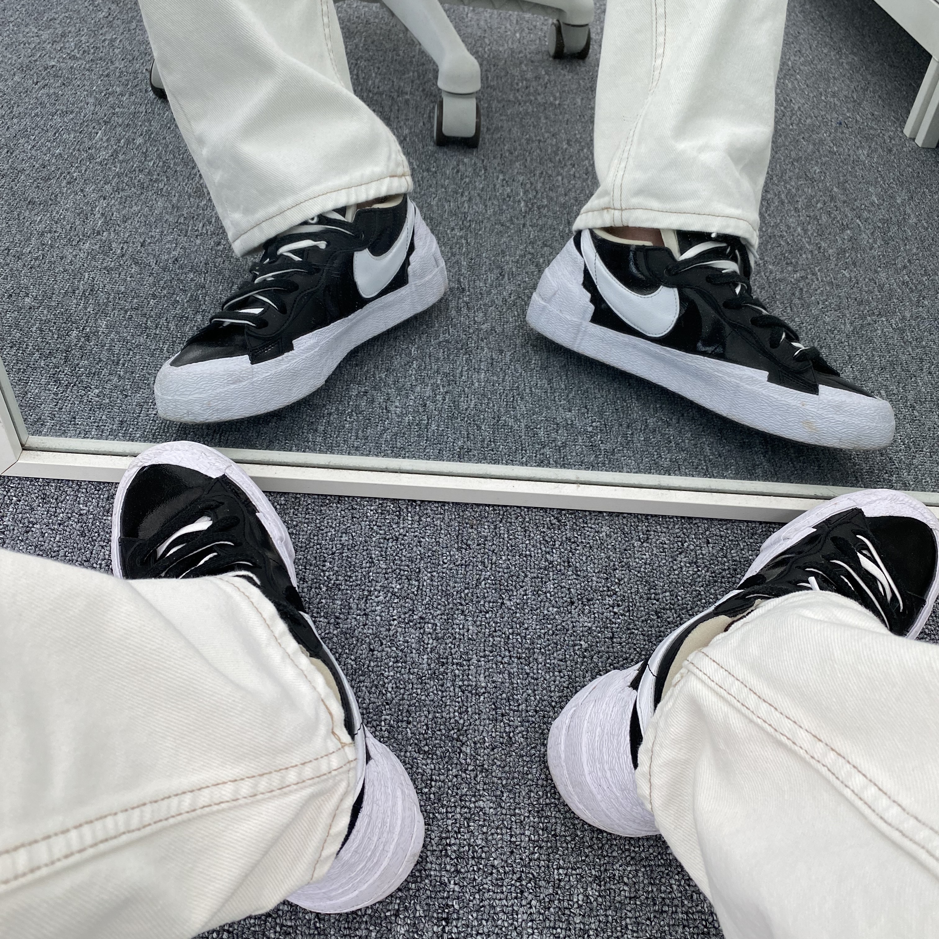 Nike x Sacai Blazer Low Black Patent Leather 착용 스타일