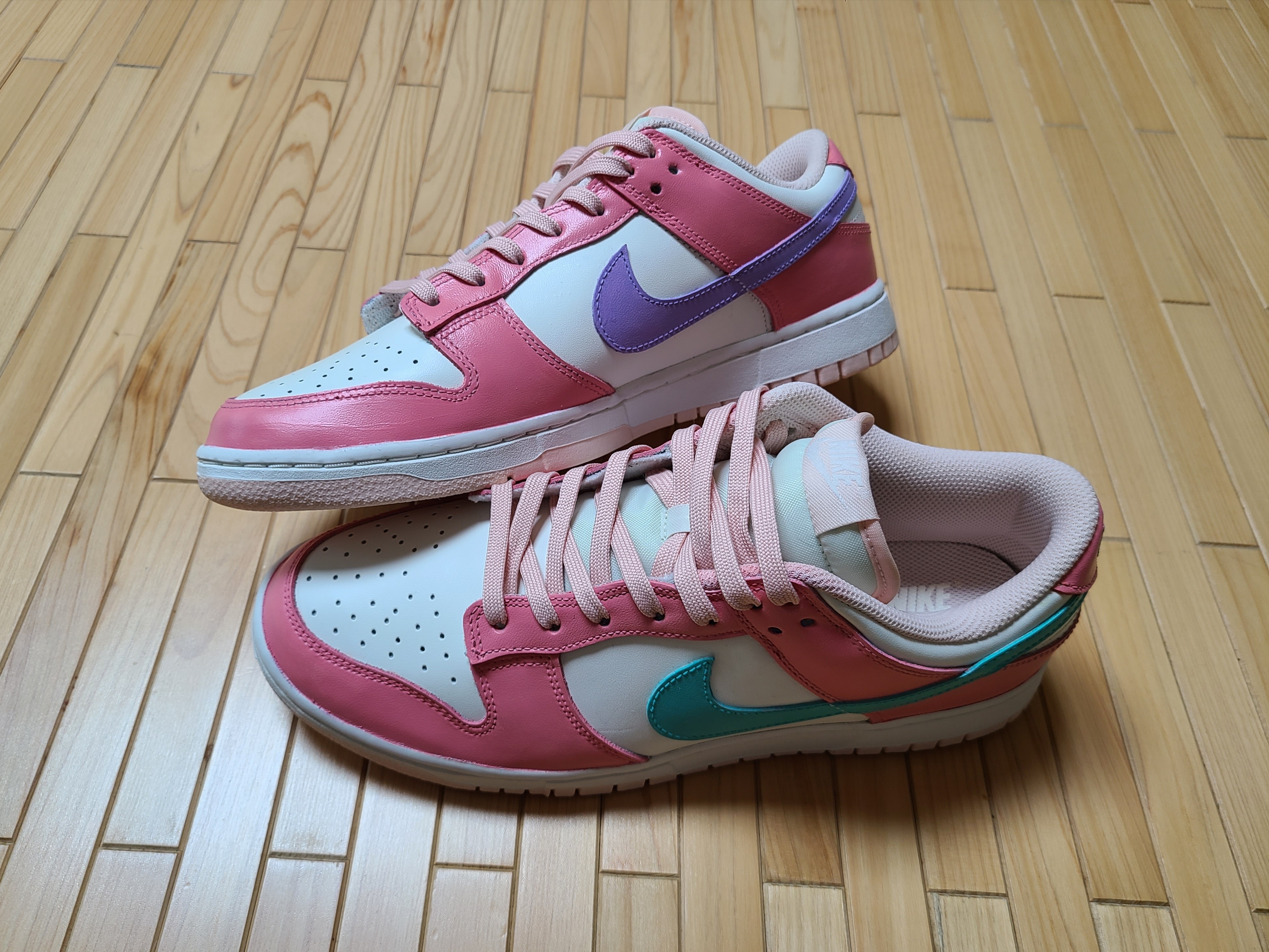(W) Nike Dunk Low Orange Pearl 착용 스타일 - 4