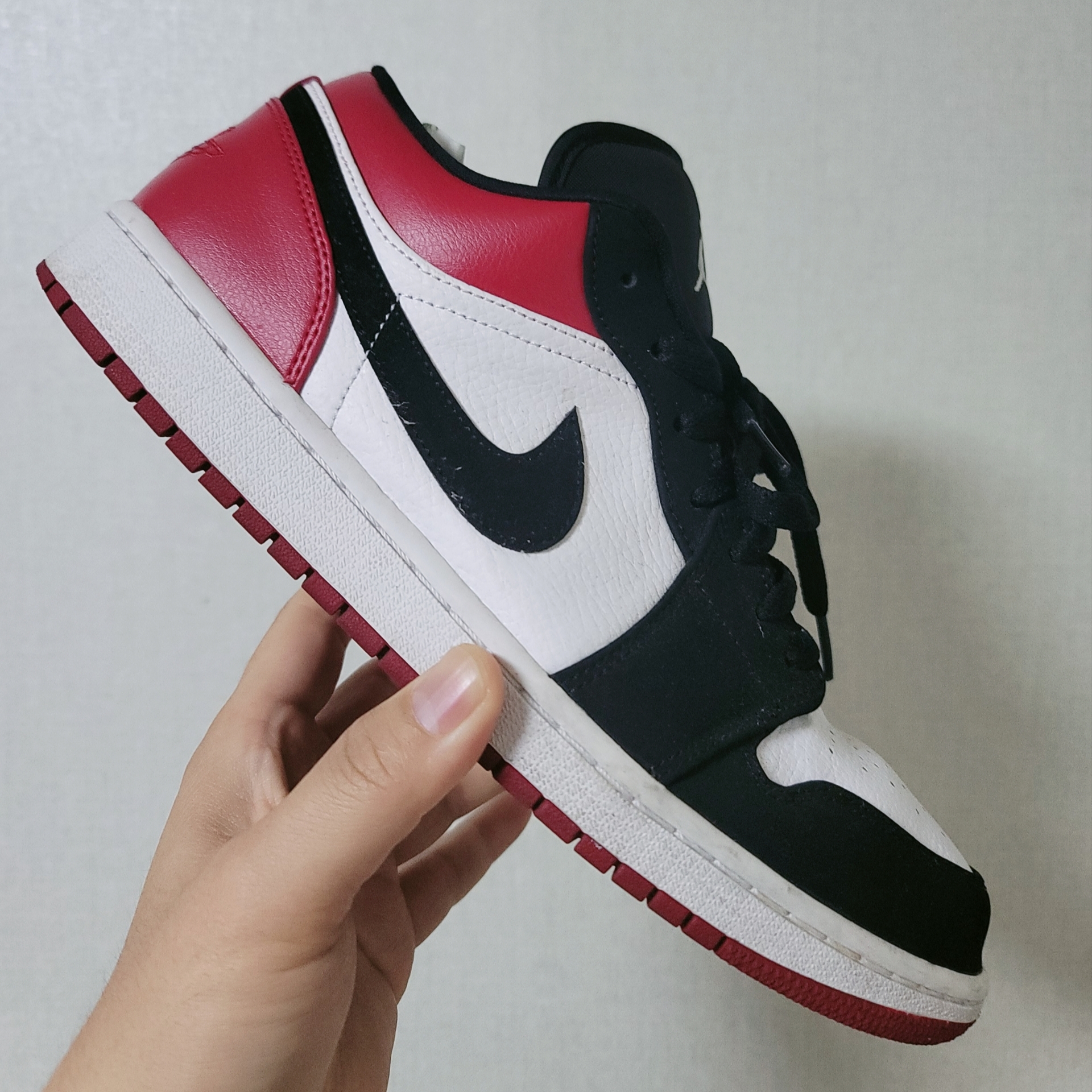 Jordan 1 Low Bred Toe 착용 스타일
