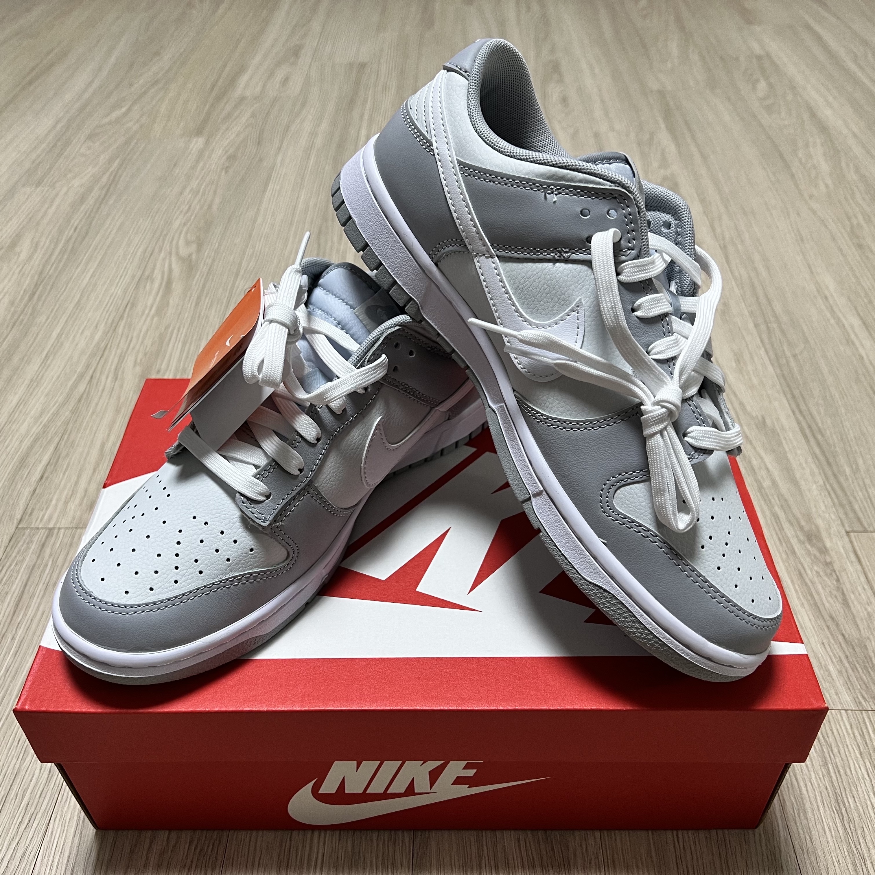 Nike Dunk Low Retro Wolf Grey 착용 스타일