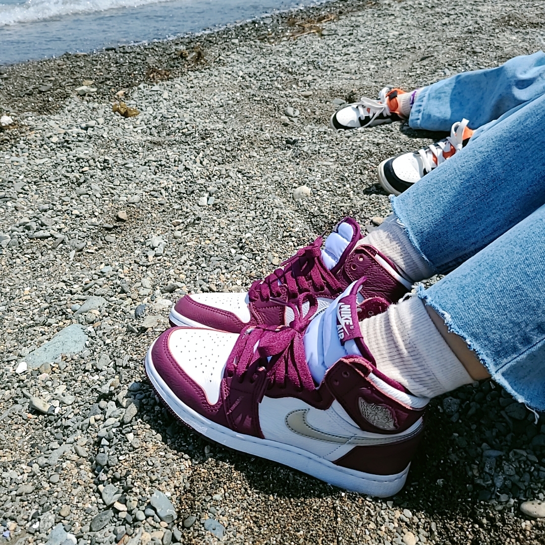 (GS) Jordan 1 Retro High OG Bordeaux 착용 스타일