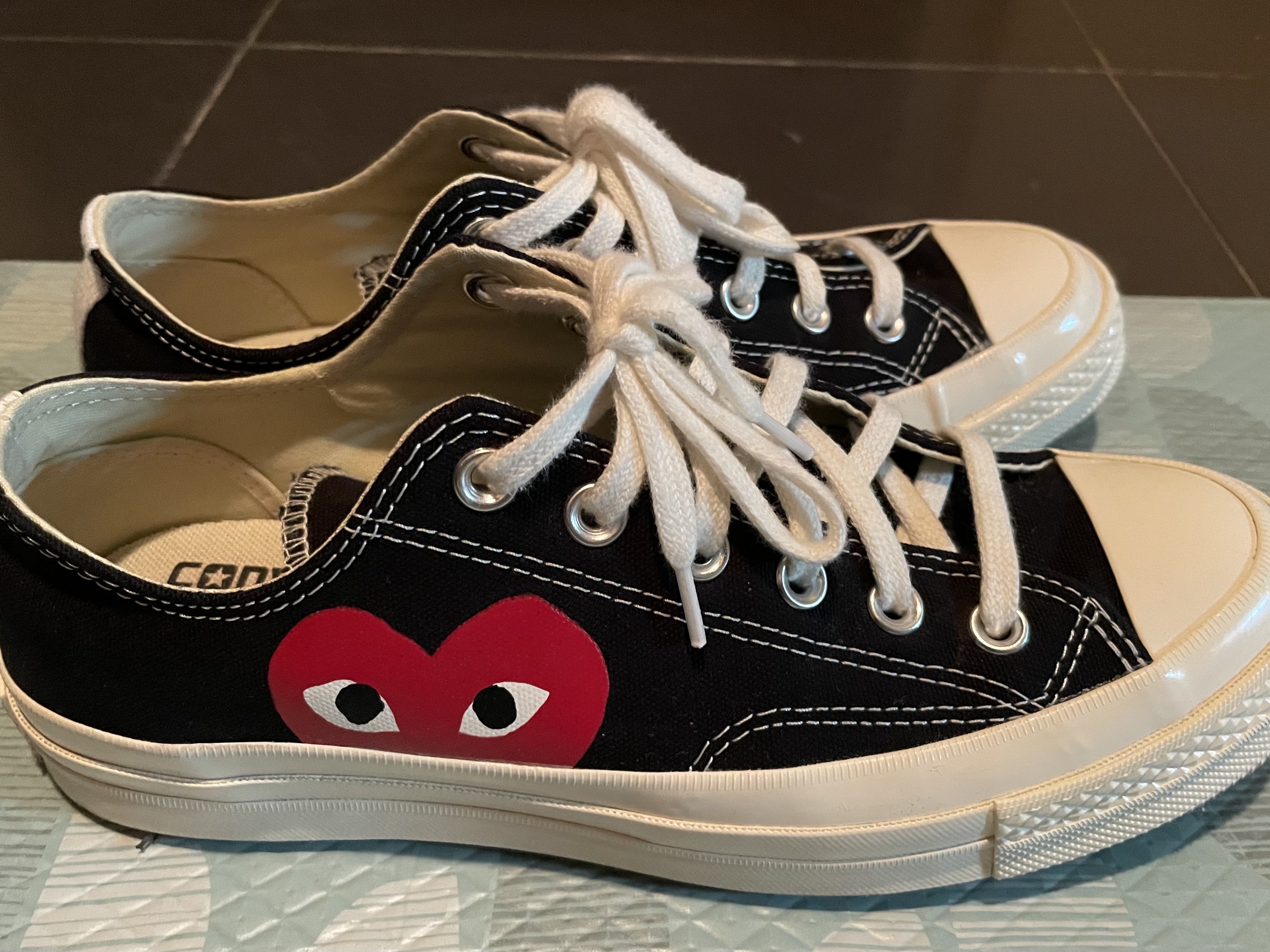 Converse x Play Comme des Garcons Chuck 70 Ox Black 착용 스타일
