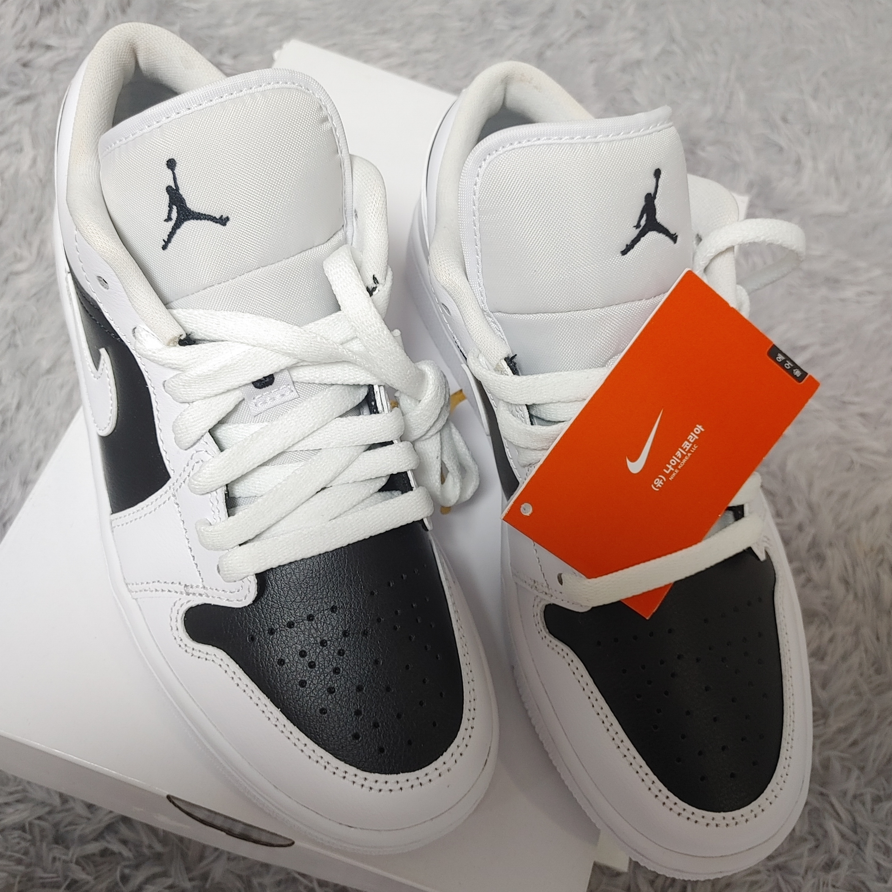(W) Jordan 1 Low Panda 착용 스타일