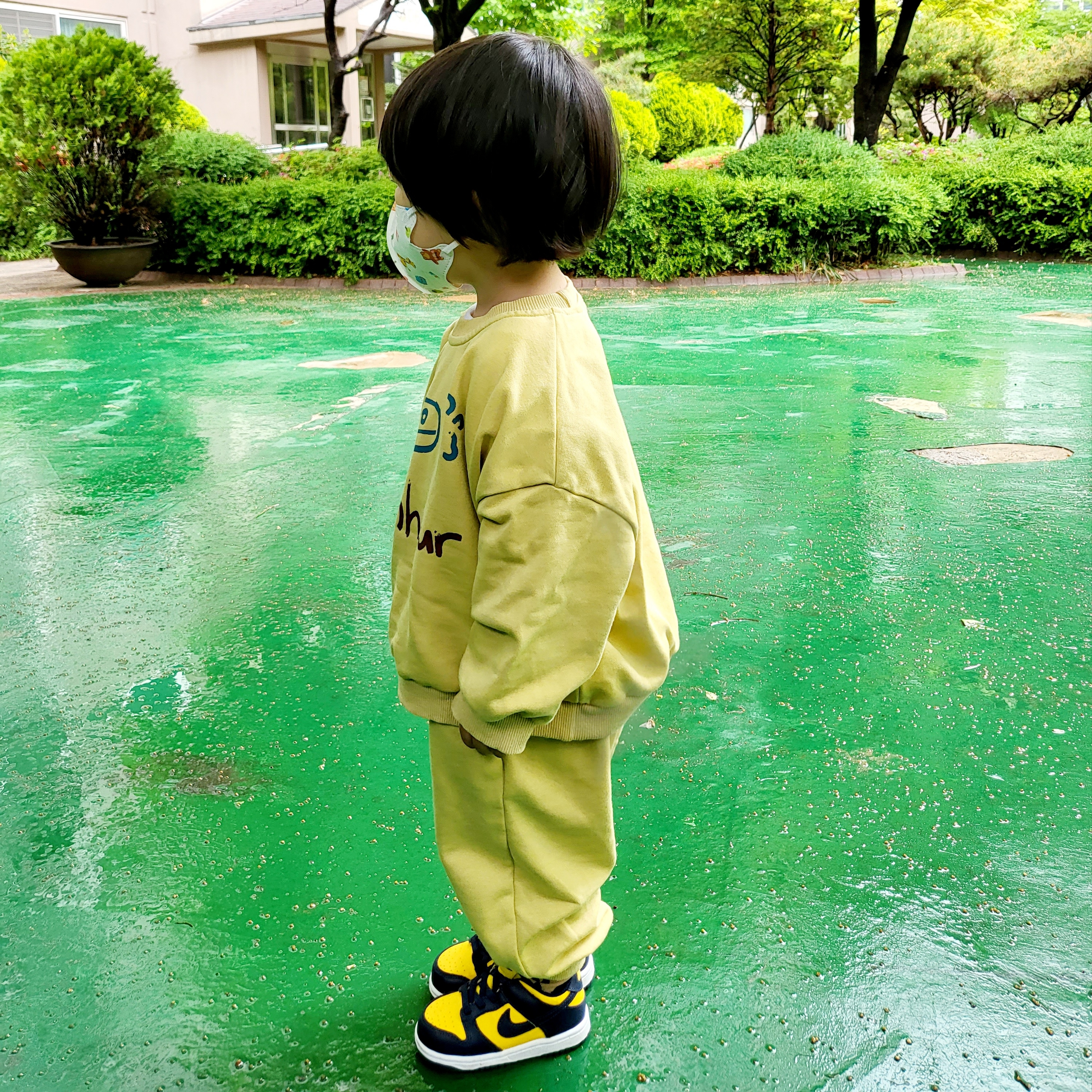 Nike Dunk Low Retro Varsity Maize, (GS) Nike Dunk Low Varsity Maize 착용 스타일 - 1