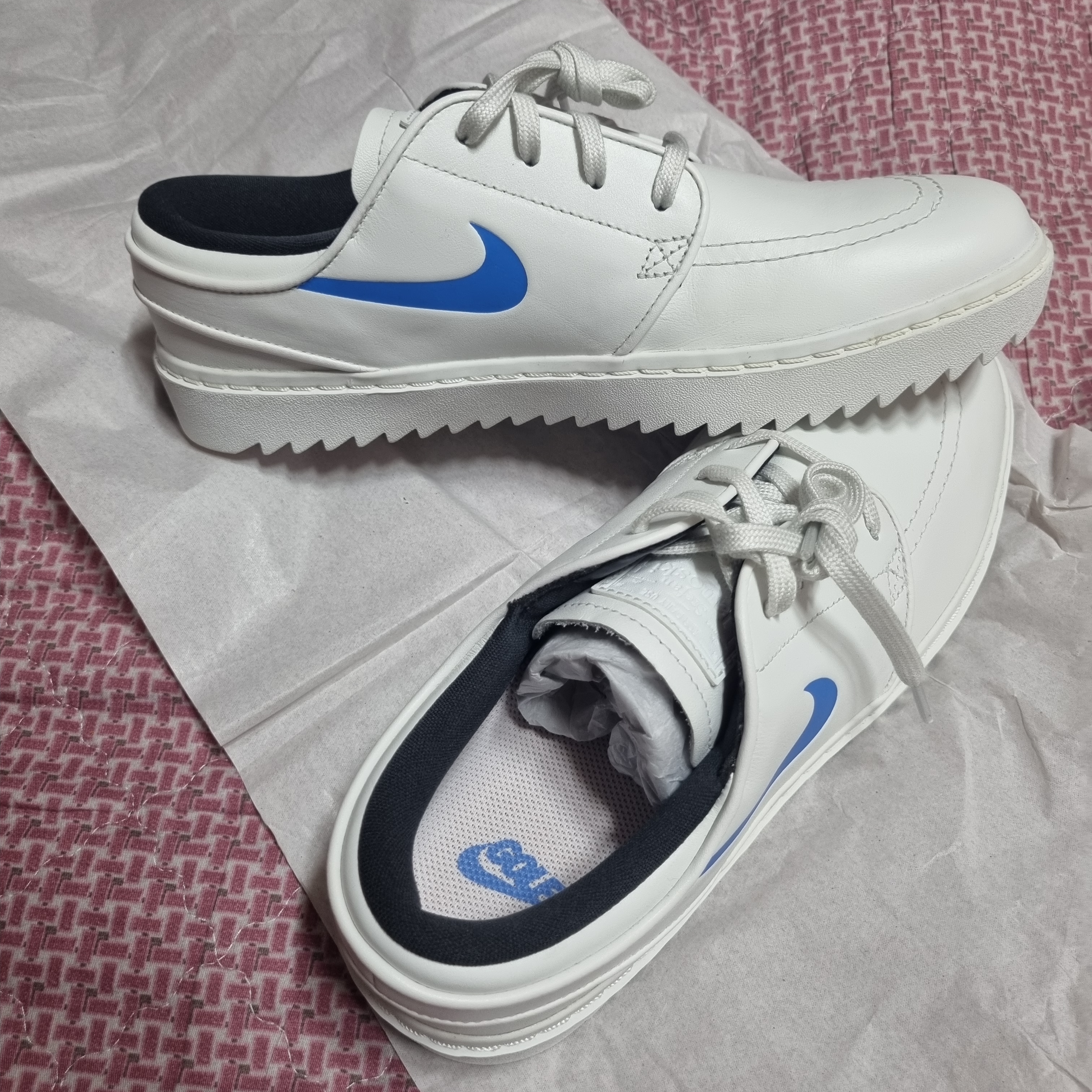 Nike Janoski G White University Blue 착용 스타일