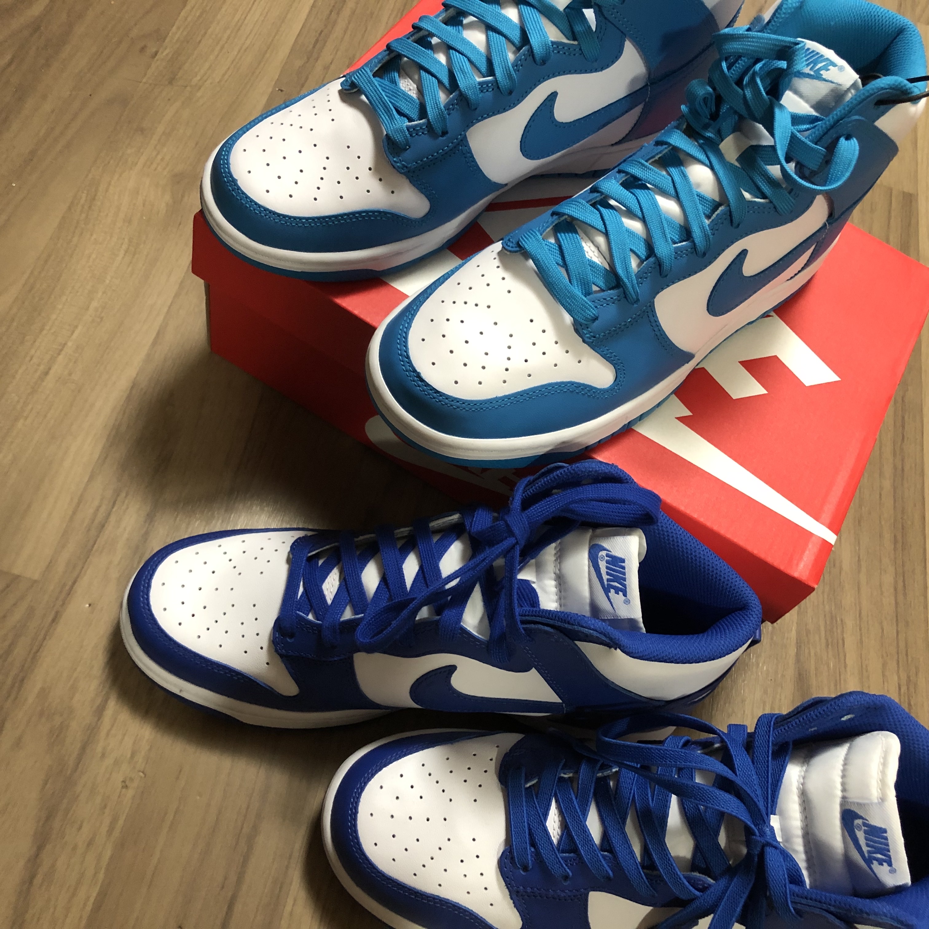 Nike Dunk High Retro Championship Blue, Nike Dunk High Retro Championship White and Red 착용 스타일 - 4