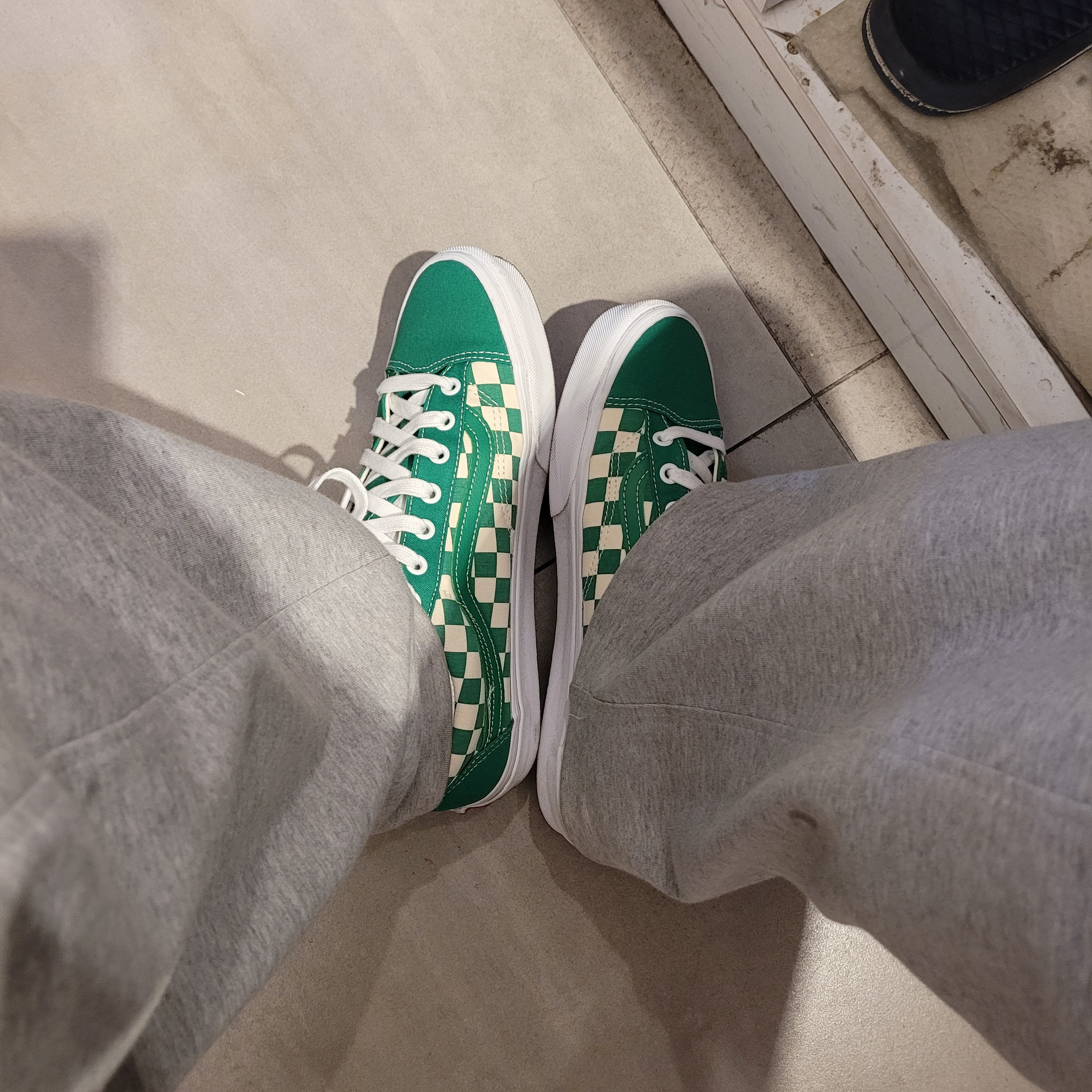 Vans Style 36 Checkerboard Jolly Green 착용 스타일 - 3