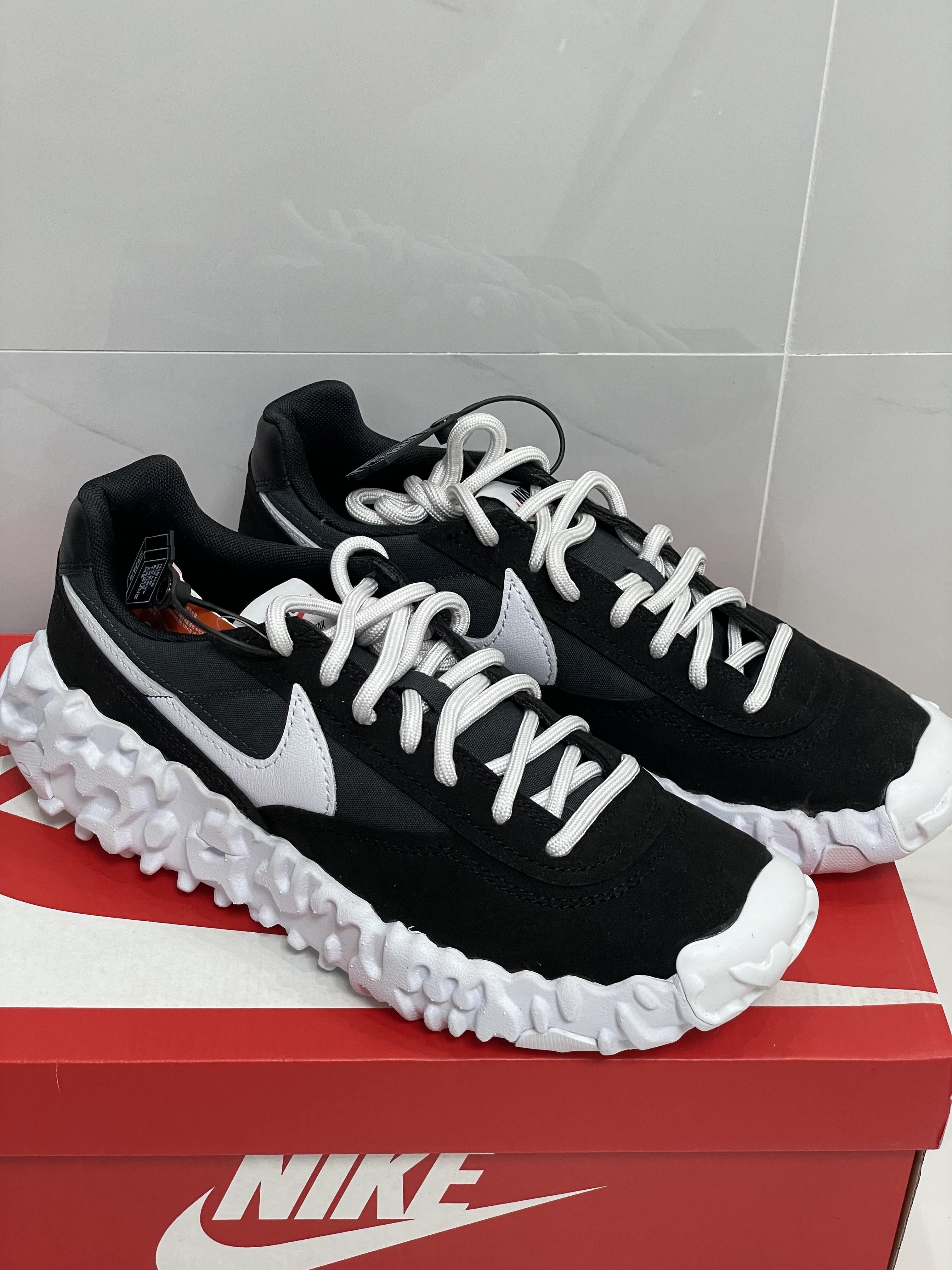 Nike Overbreak SP Black White 착용 스타일 - 2