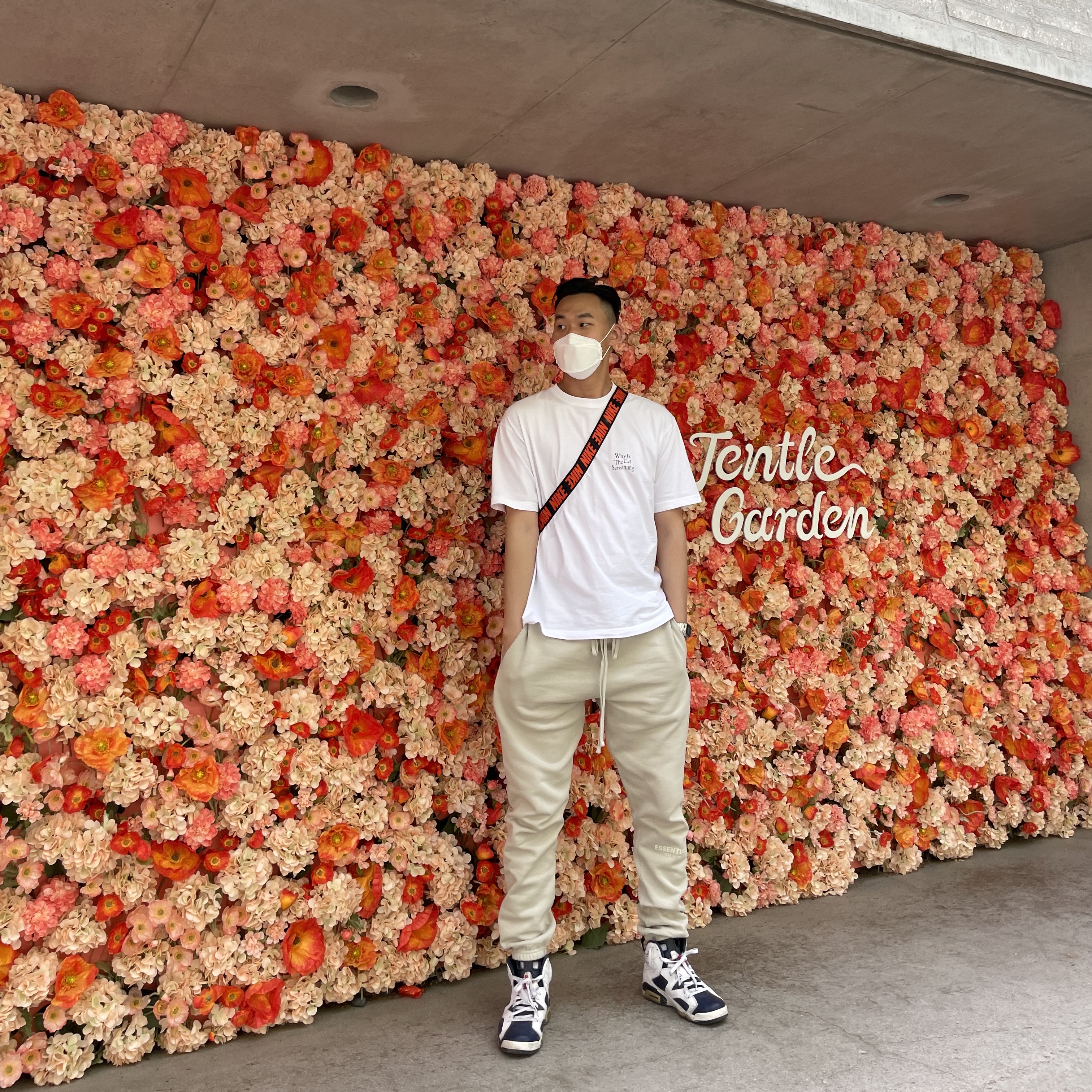 Jordan 6 Retro Olympic 2012, Essentials Sweatpants Wheat - 22SS 착용 스타일