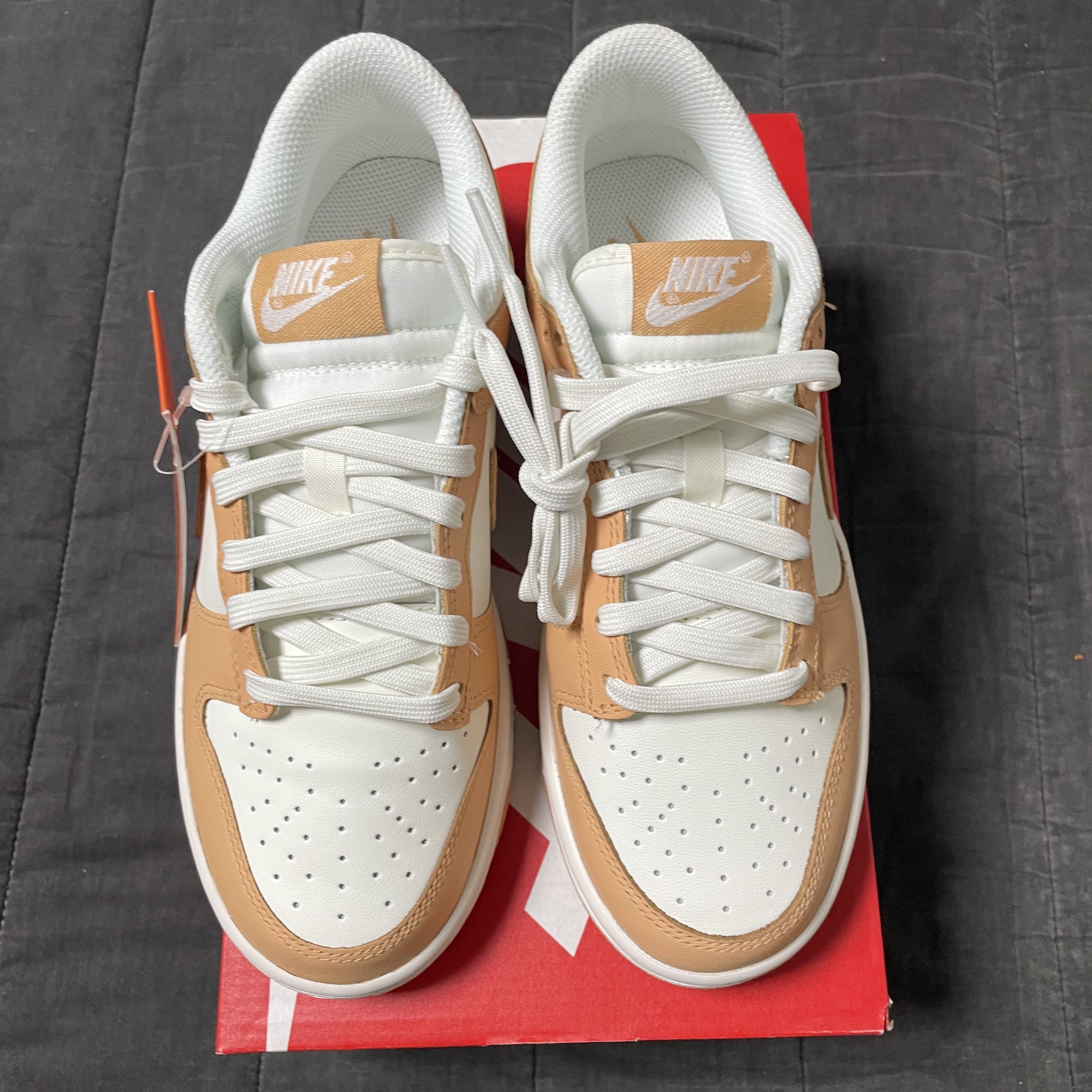 (W) Nike Dunk Low Harvest Moon 착용 스타일 - 4