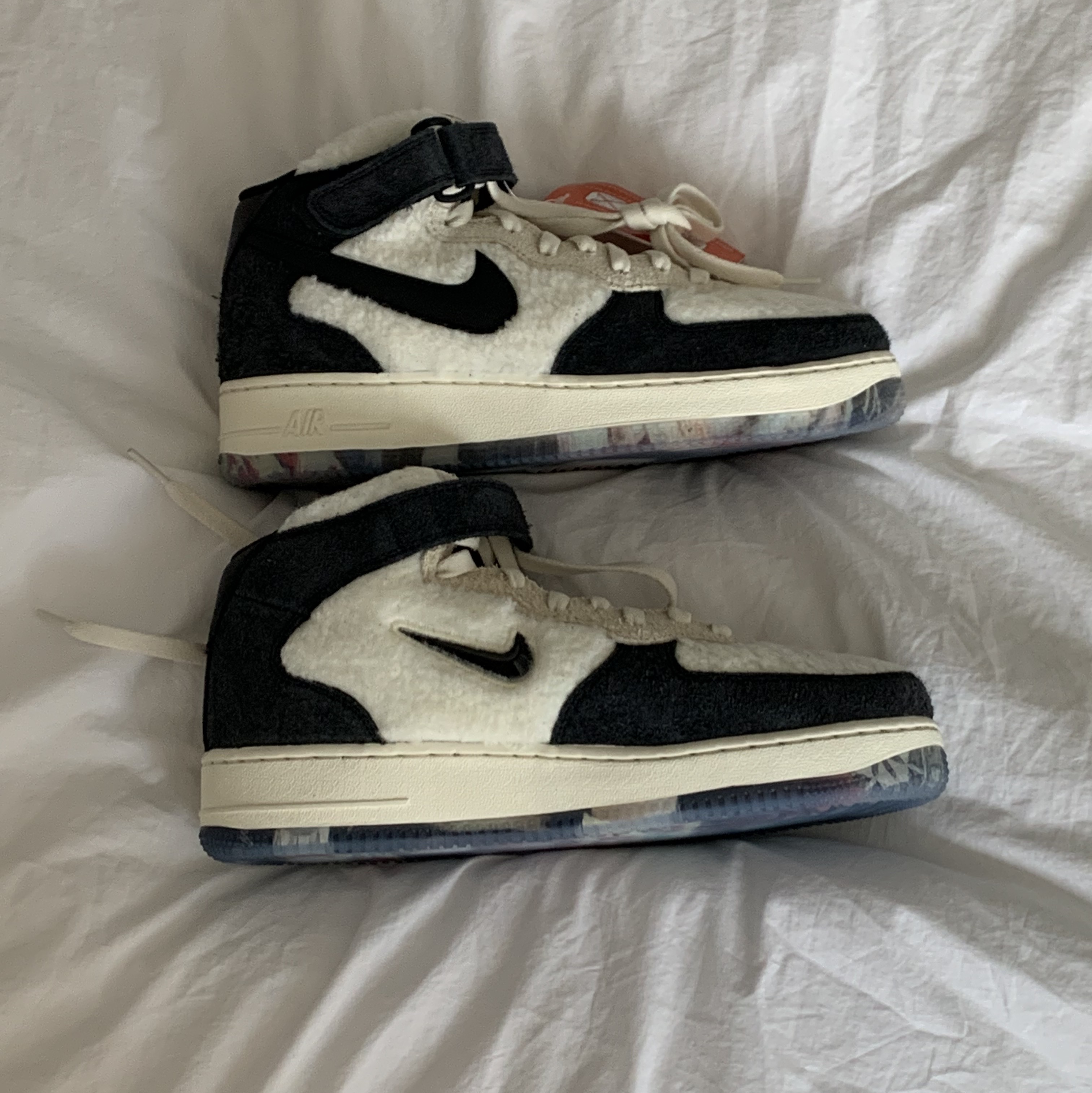 Nike Air Force 1 Mid '07 Premium Culture Day 착용 스타일