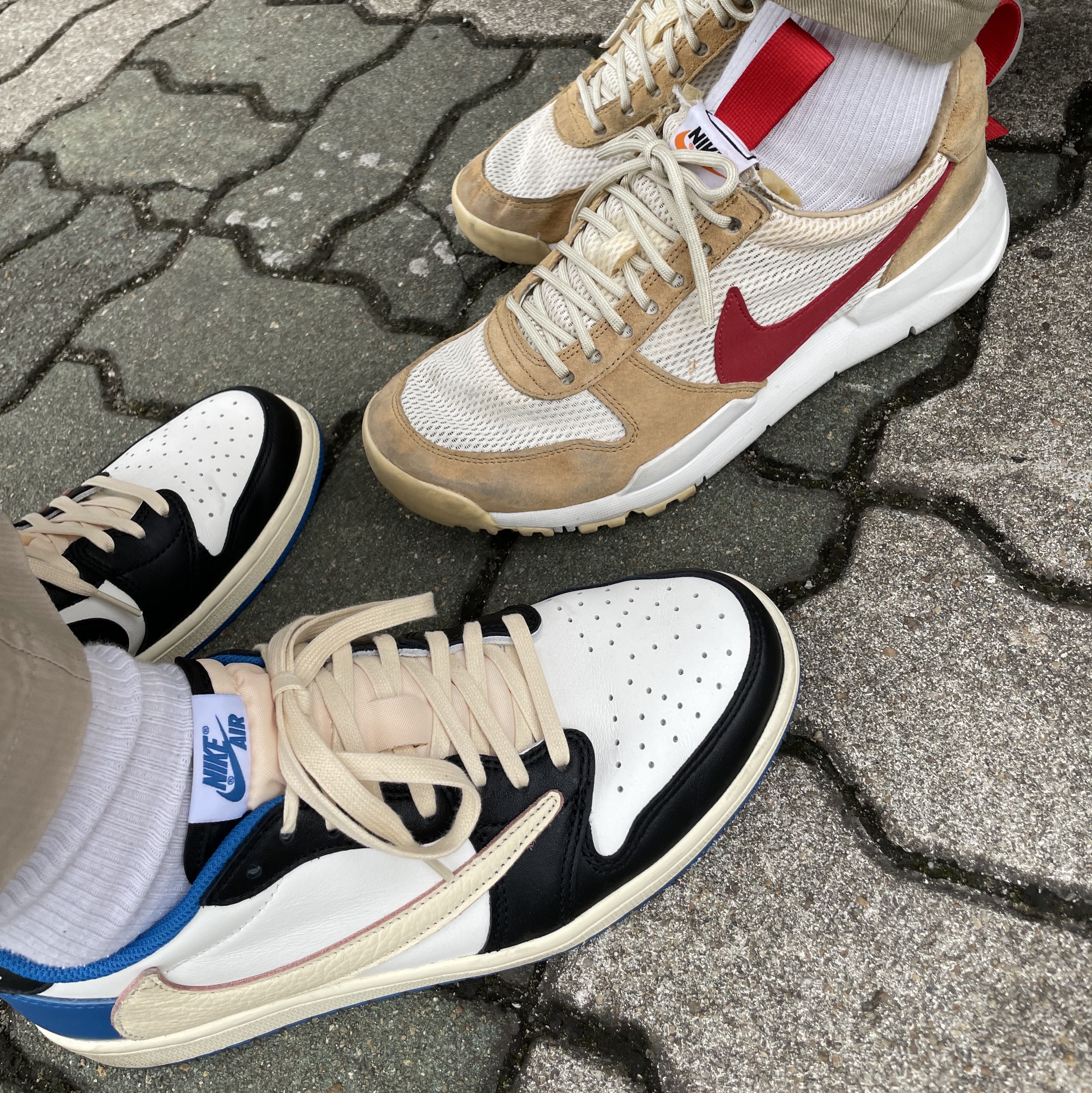 Jordan 1 x Travis Scott x Fragment Retro Low OG SP Military Blue, Nike x Tom Sachs Mars Yard Shoe 2.0 Space Camp 착용 스타일