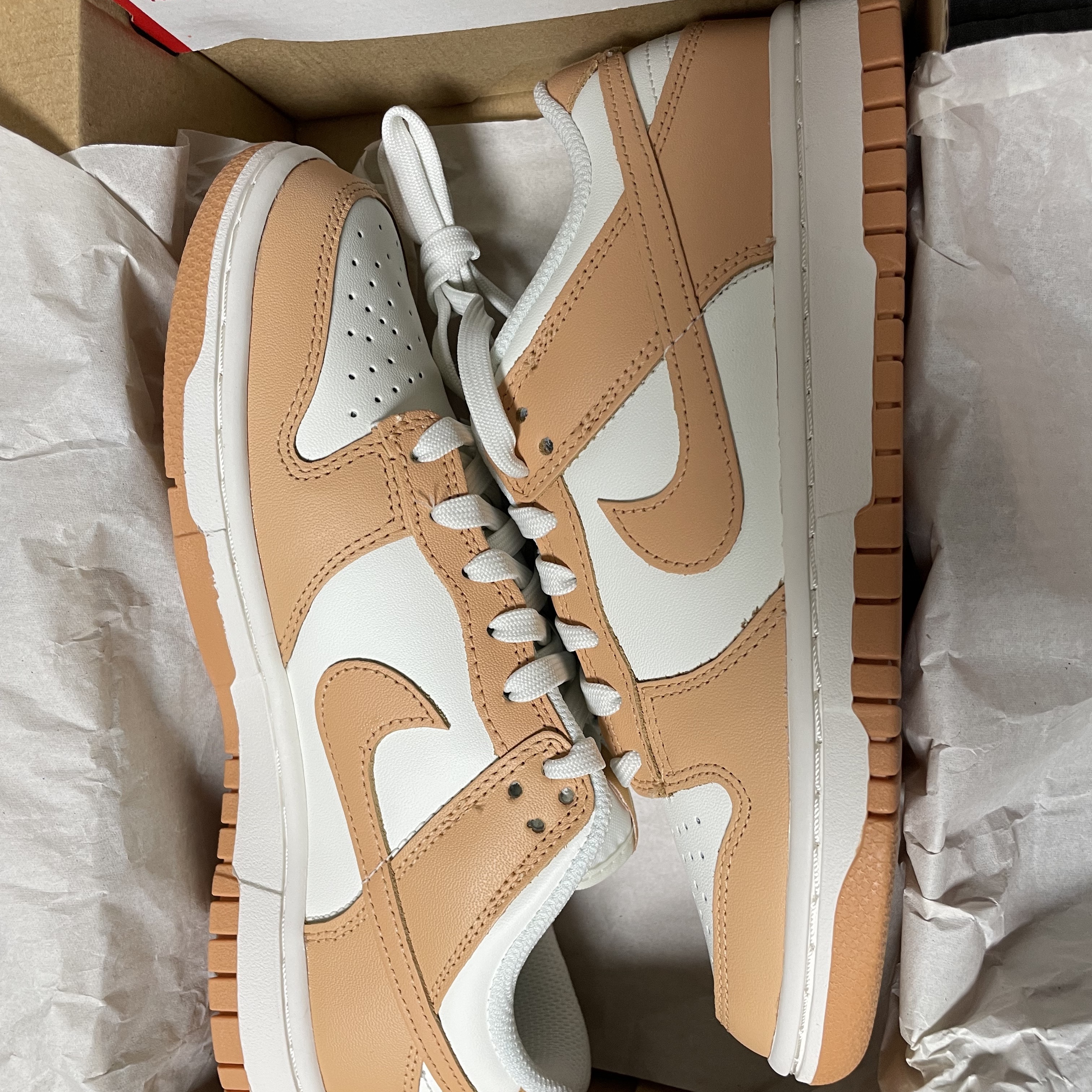 (W) Nike Dunk Low Harvest Moon 착용 스타일 - 2