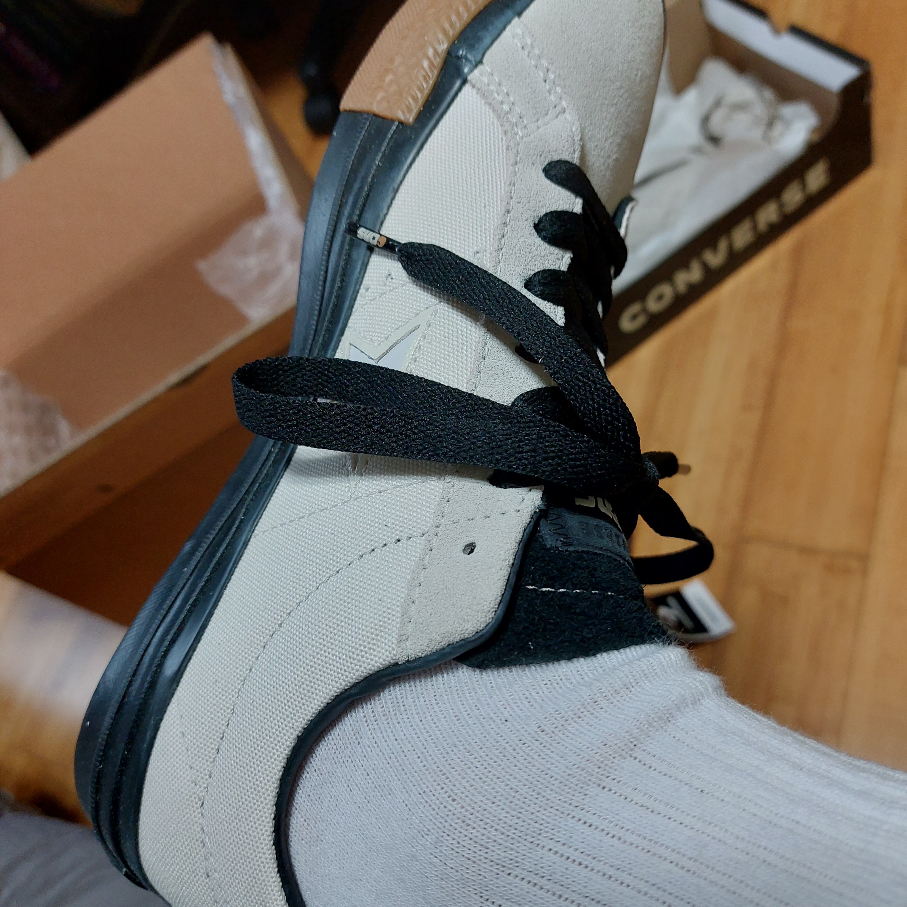 Converse x Carhartt WIP One Star Pro Low White 착용 스타일 - 1