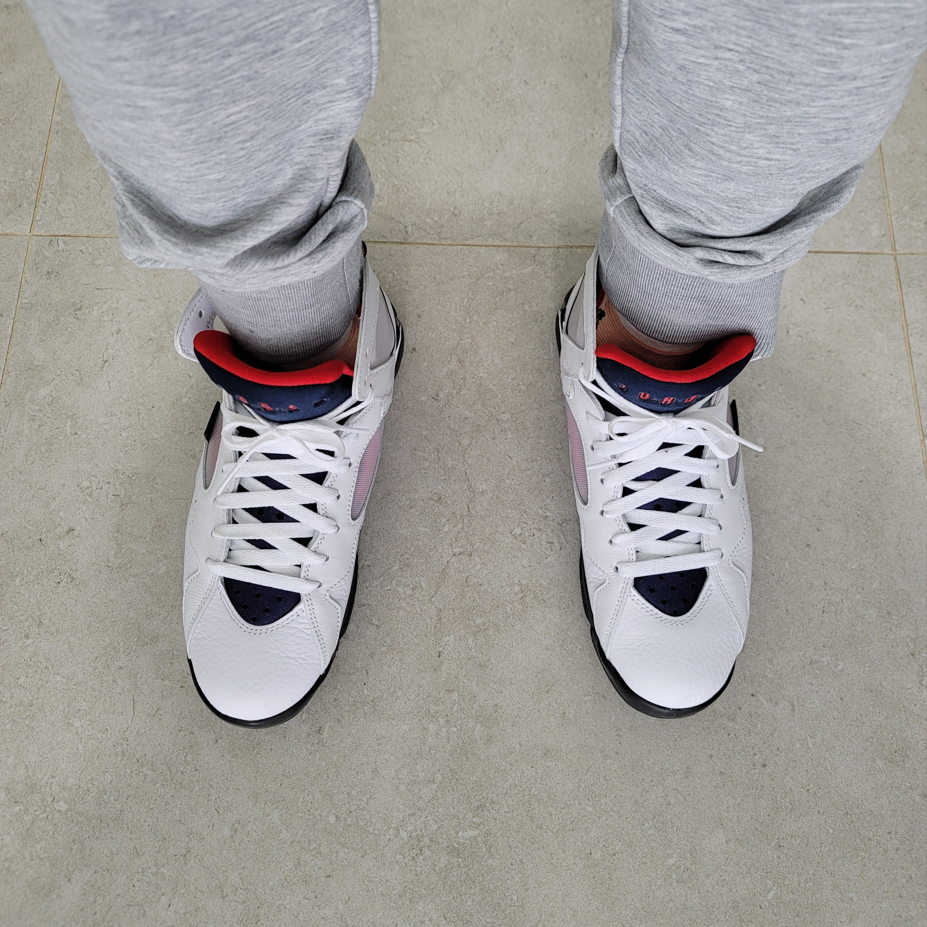 Jordan 7 x Paris Saint-Germain Retro 착용 스타일