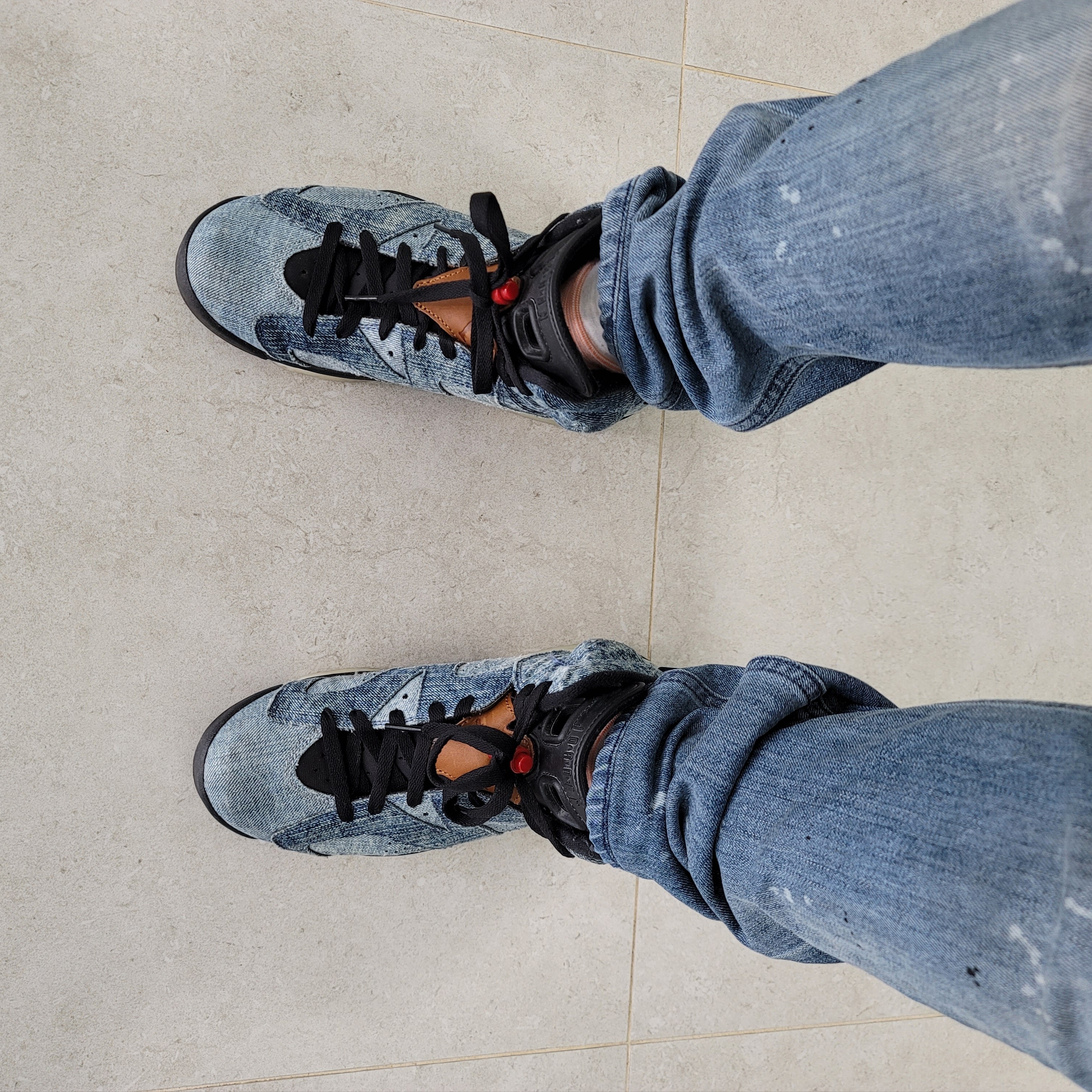 Jordan 6 Retro Washed Denim 착용 스타일