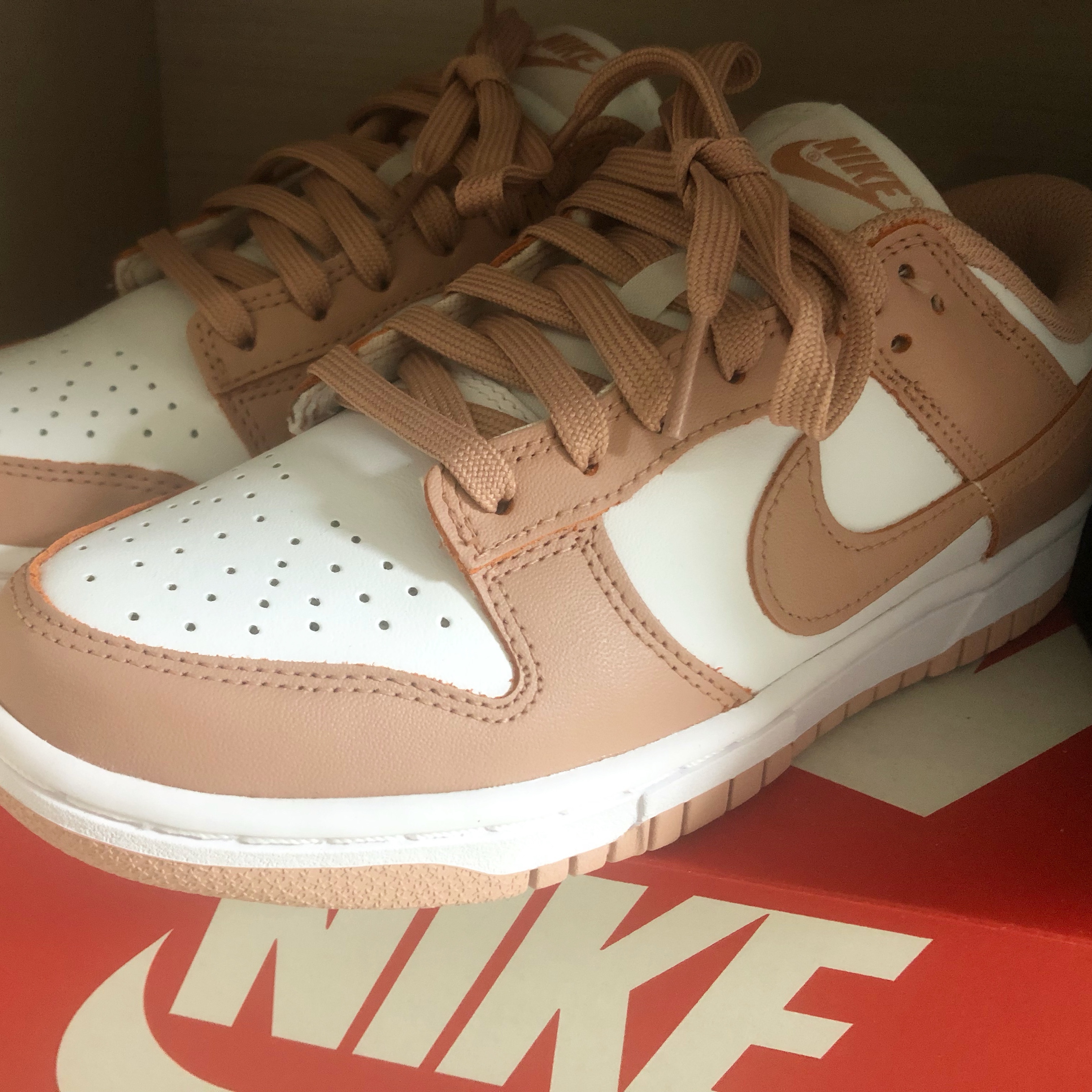 (W) Nike Dunk Low Rose Whisper 착용 스타일
