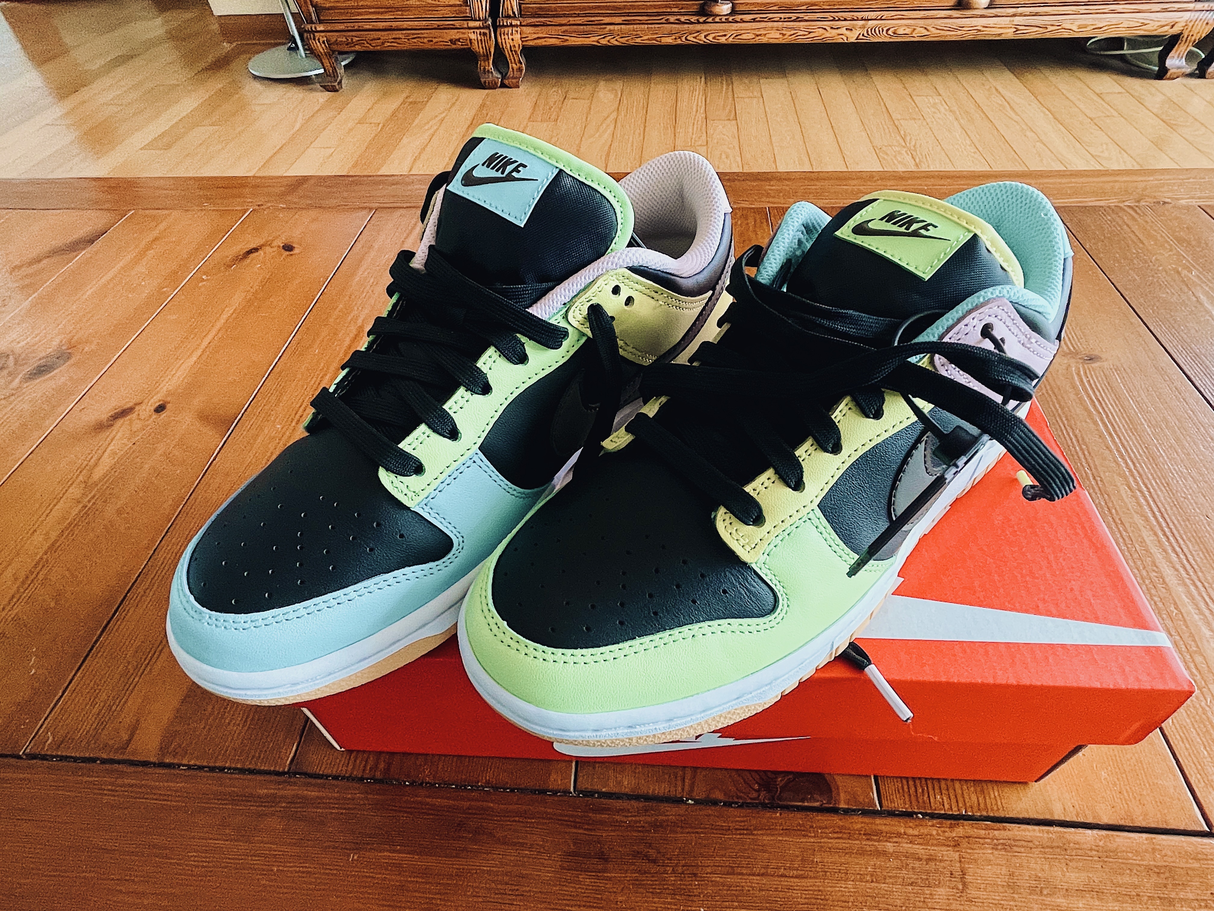 Nike Dunk Low SE Free.99 Black 착용 스타일