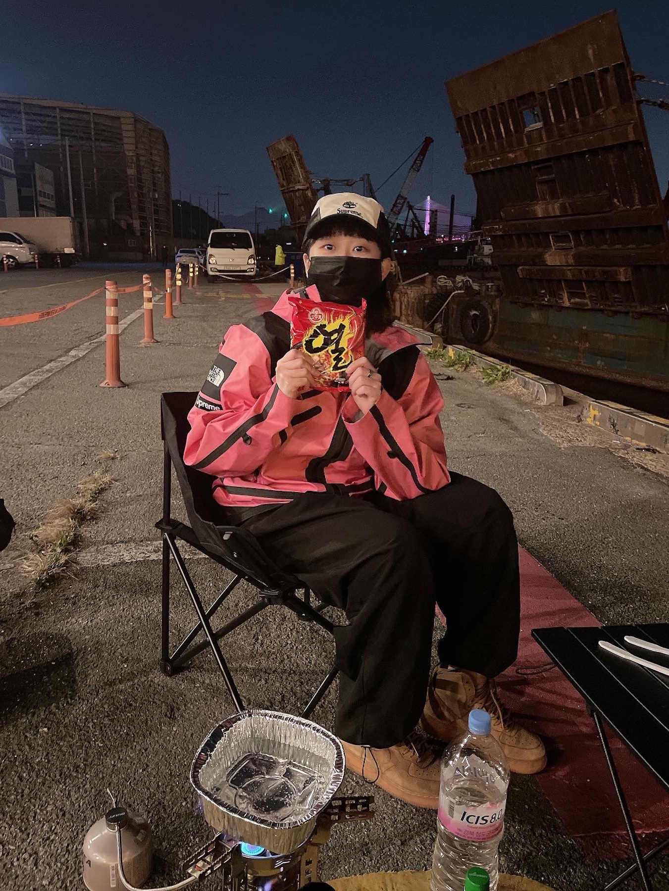 Nike Air Force 1 High Flax, Supreme x The North Face Summit Series Outer Tape Seam Jacket Pink - 21SS 착용 스타일