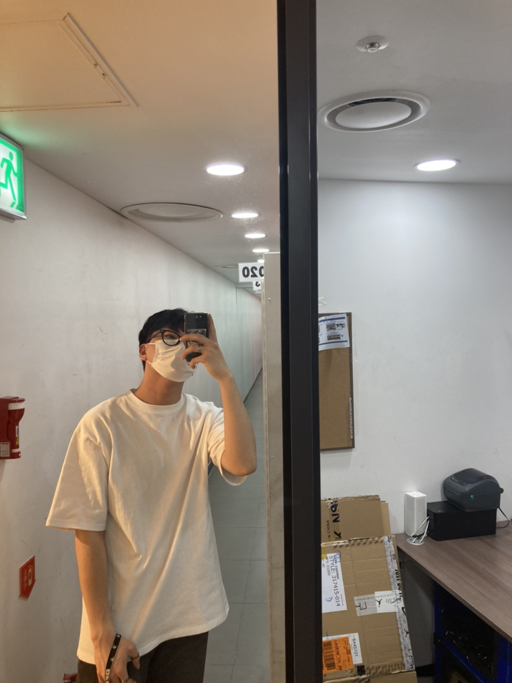 KREAM 프로필 이미지