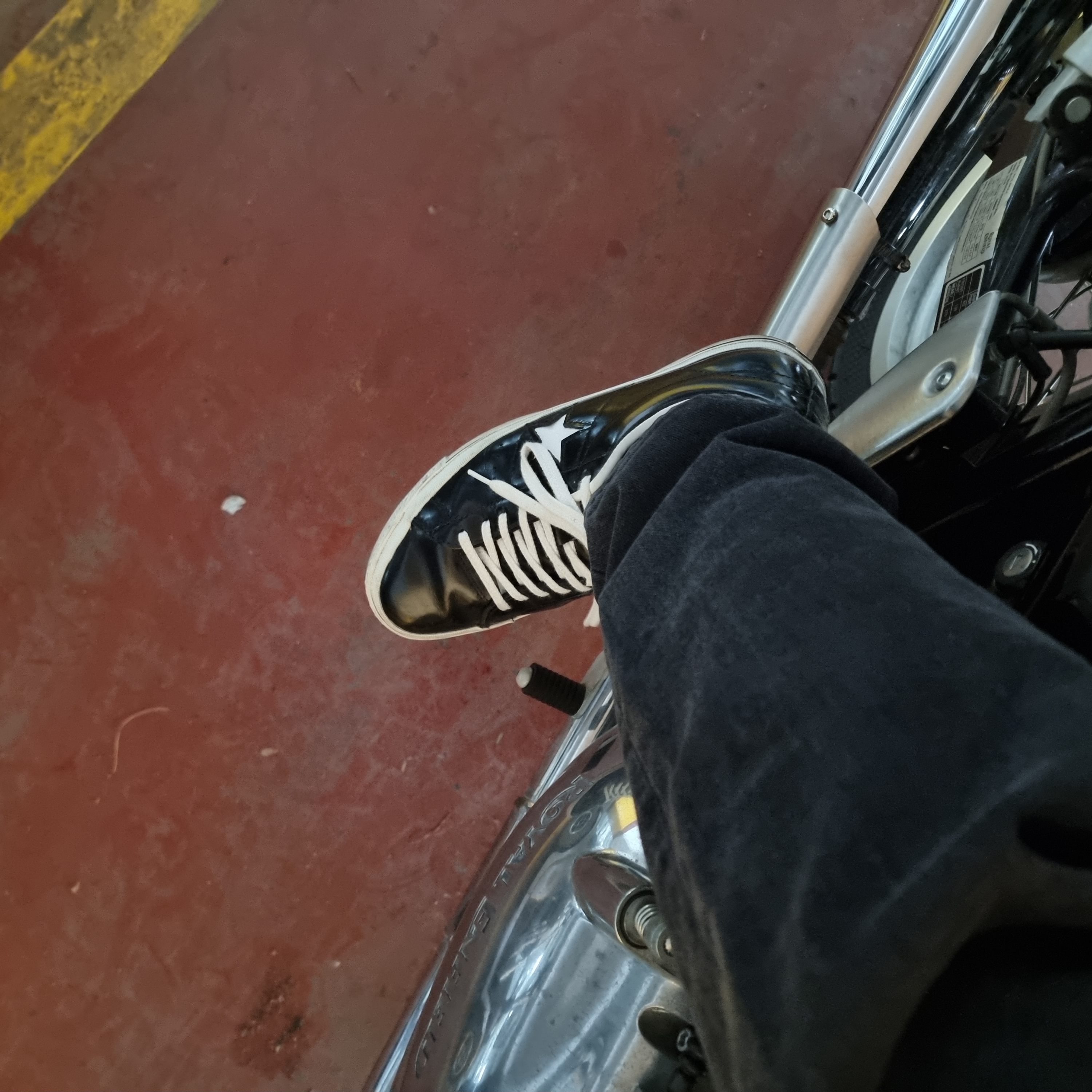 Converse One Star Ox HanByeol Black 착용 스타일