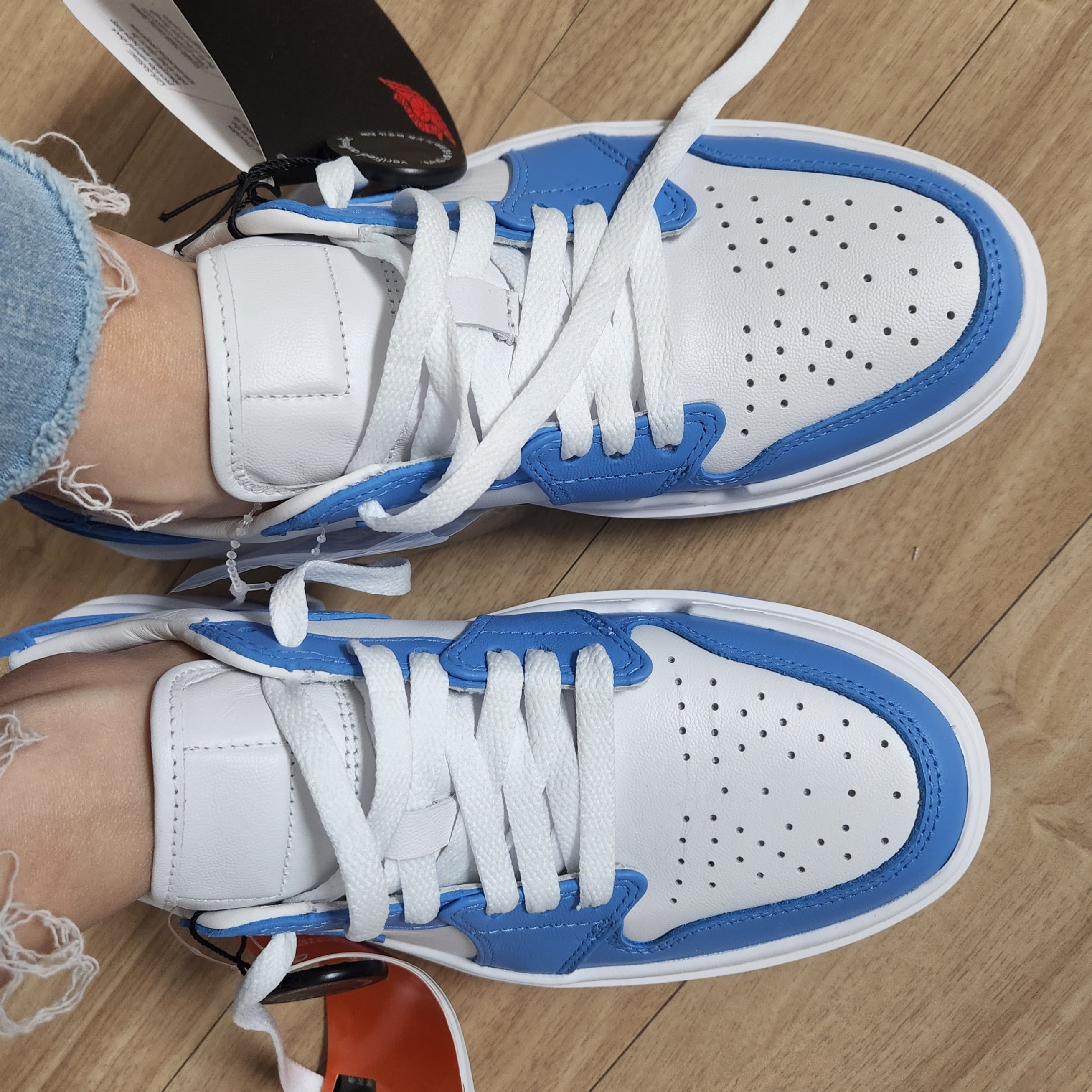 (W) Jordan 1 Elevate Low SE University Blue 착용 스타일