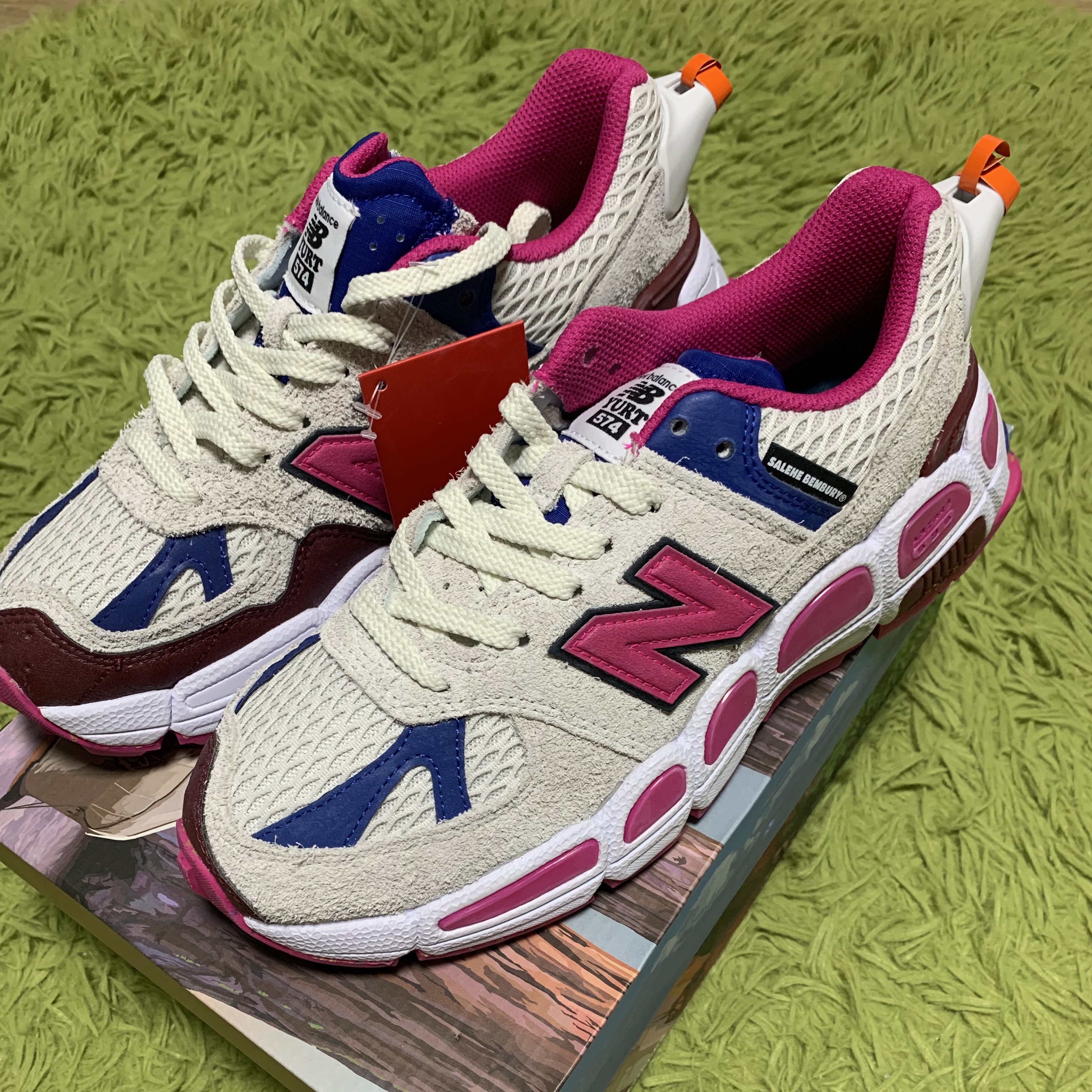 New Balance x Salehe Bembury 574 Yurt Pink Blue 착용 스타일