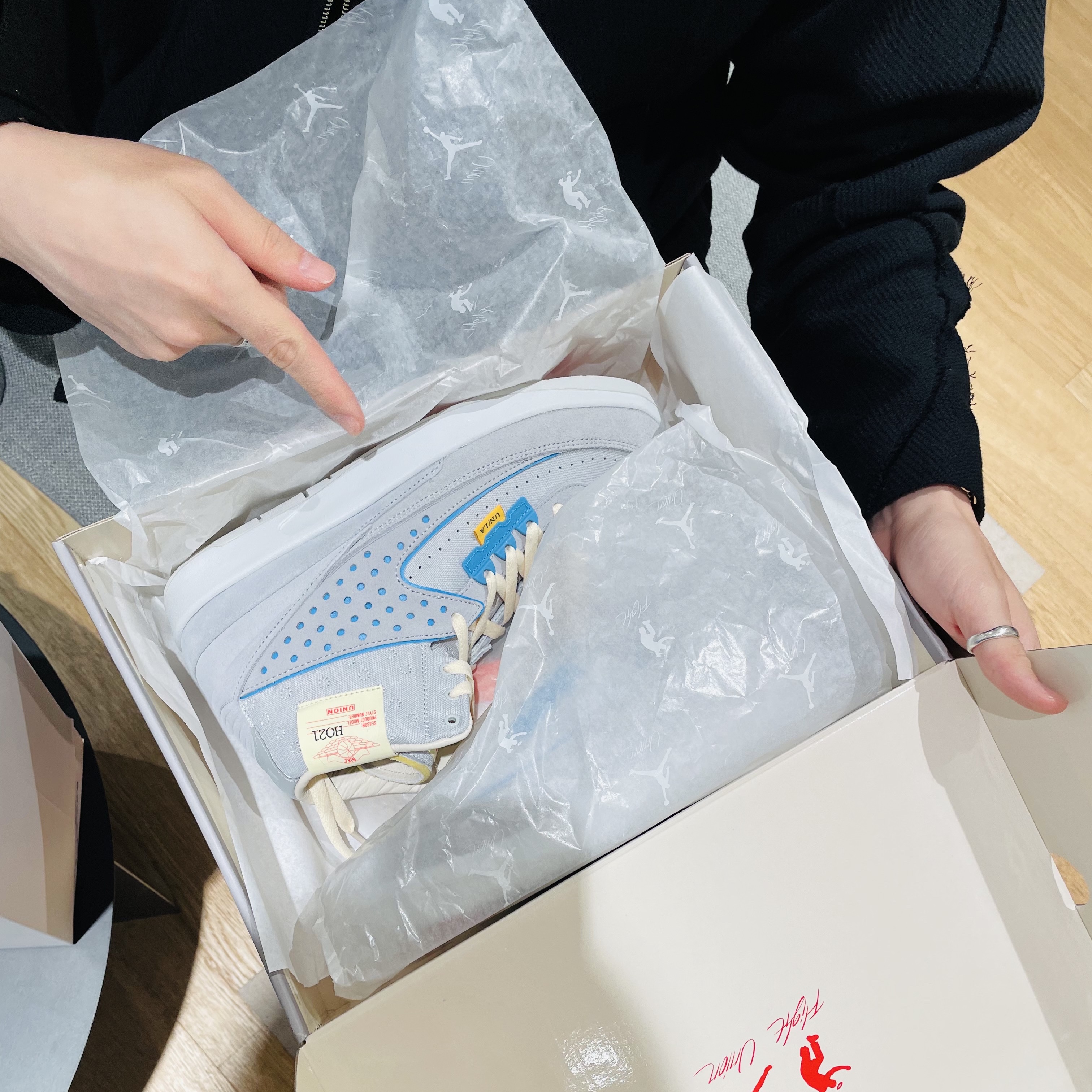 Jordan 2 x Union Retro SP Grey Fog 착용 스타일 - 3
