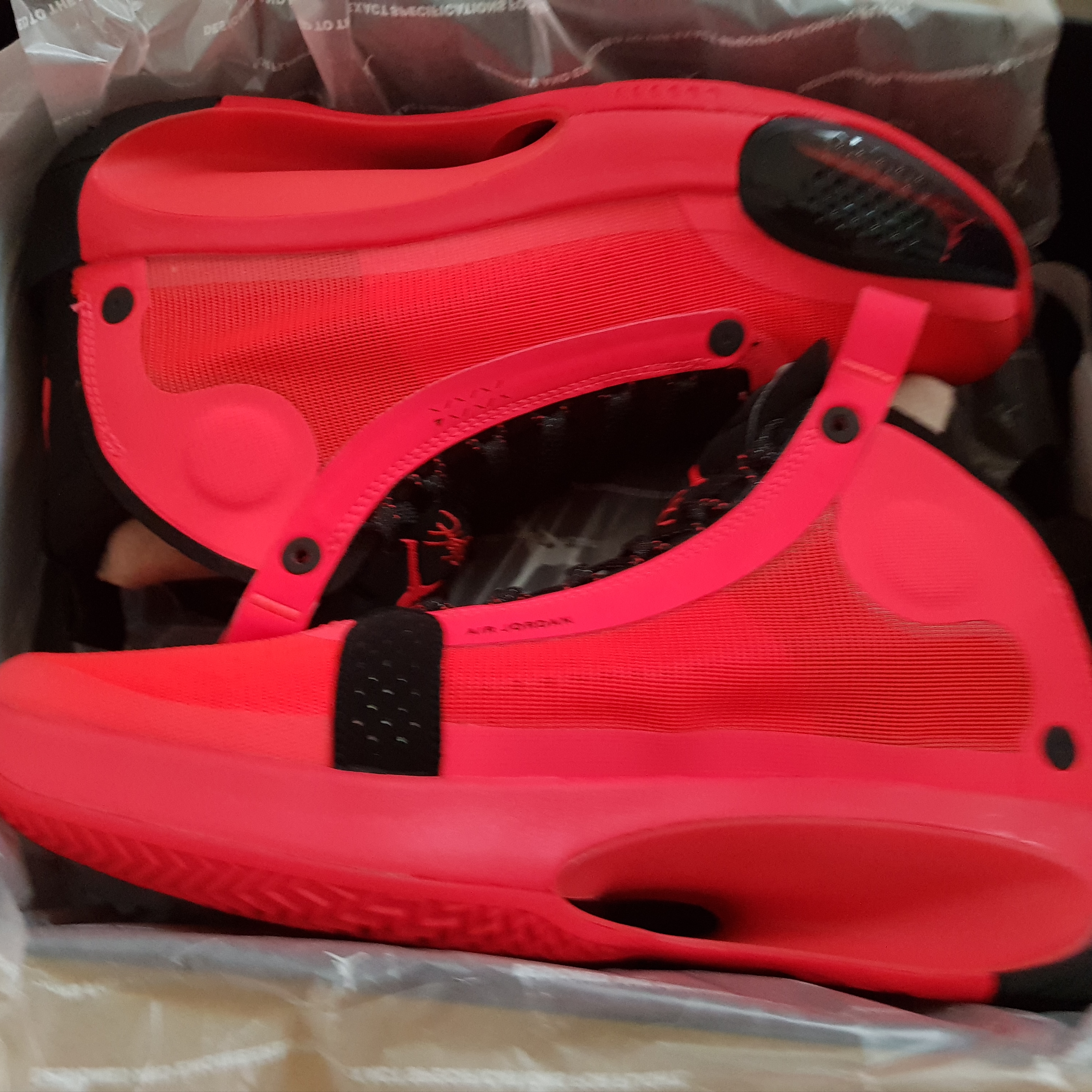Jordan XXXIV PF Infrared 23 착용 스타일 - 1