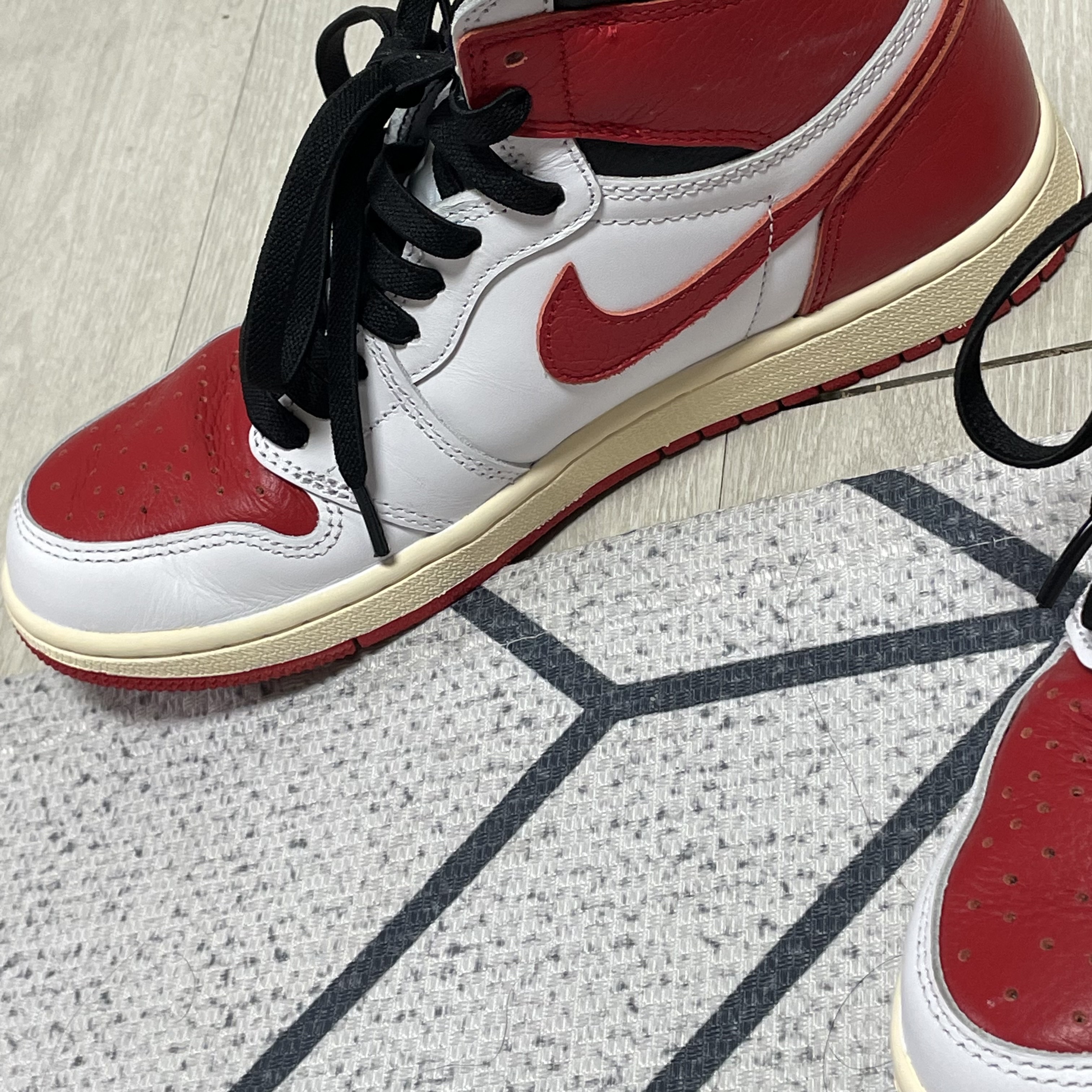Jordan 1 Retro High OG Heritage 착용 스타일 - 4