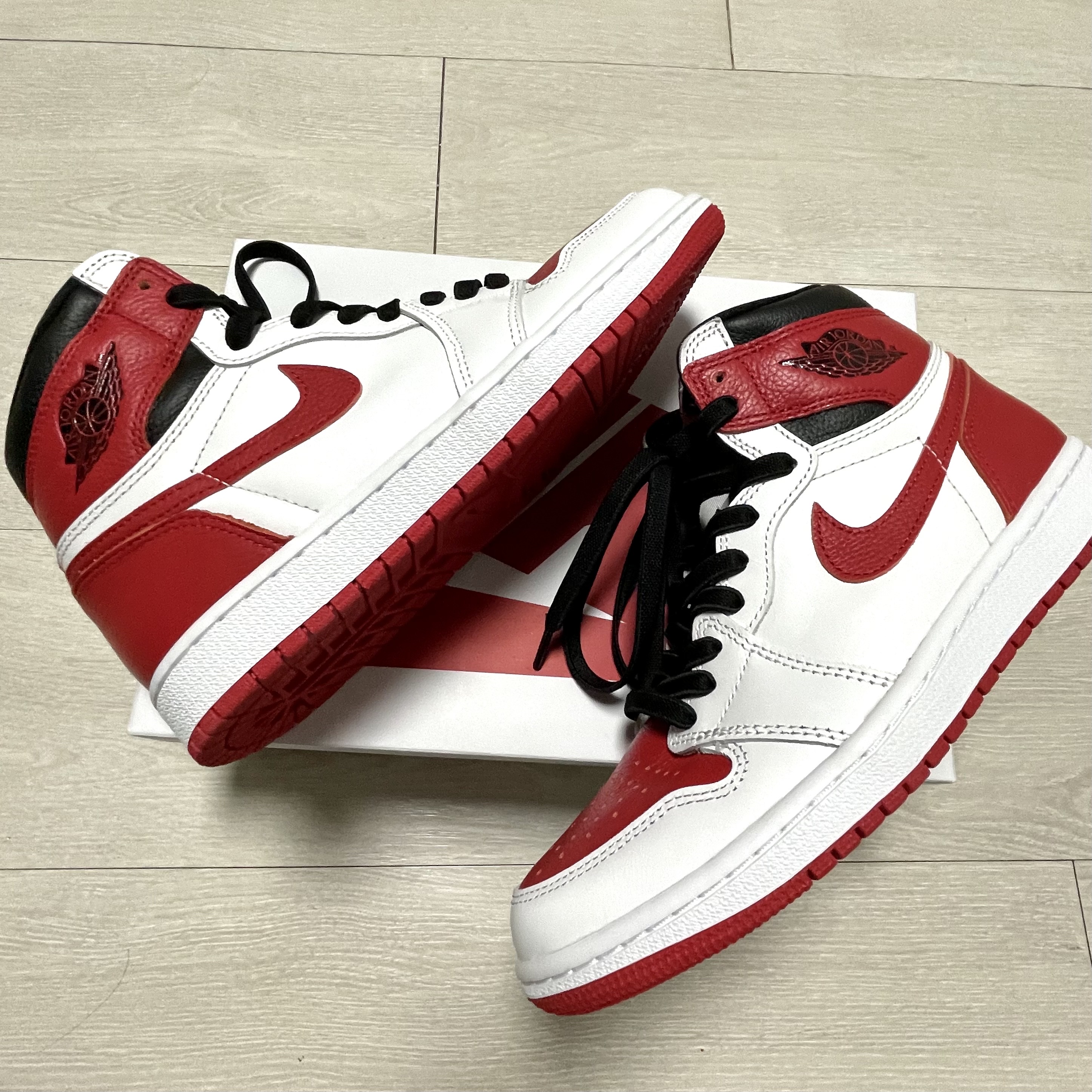 Jordan 1 Retro High OG Heritage 착용 스타일 - 1